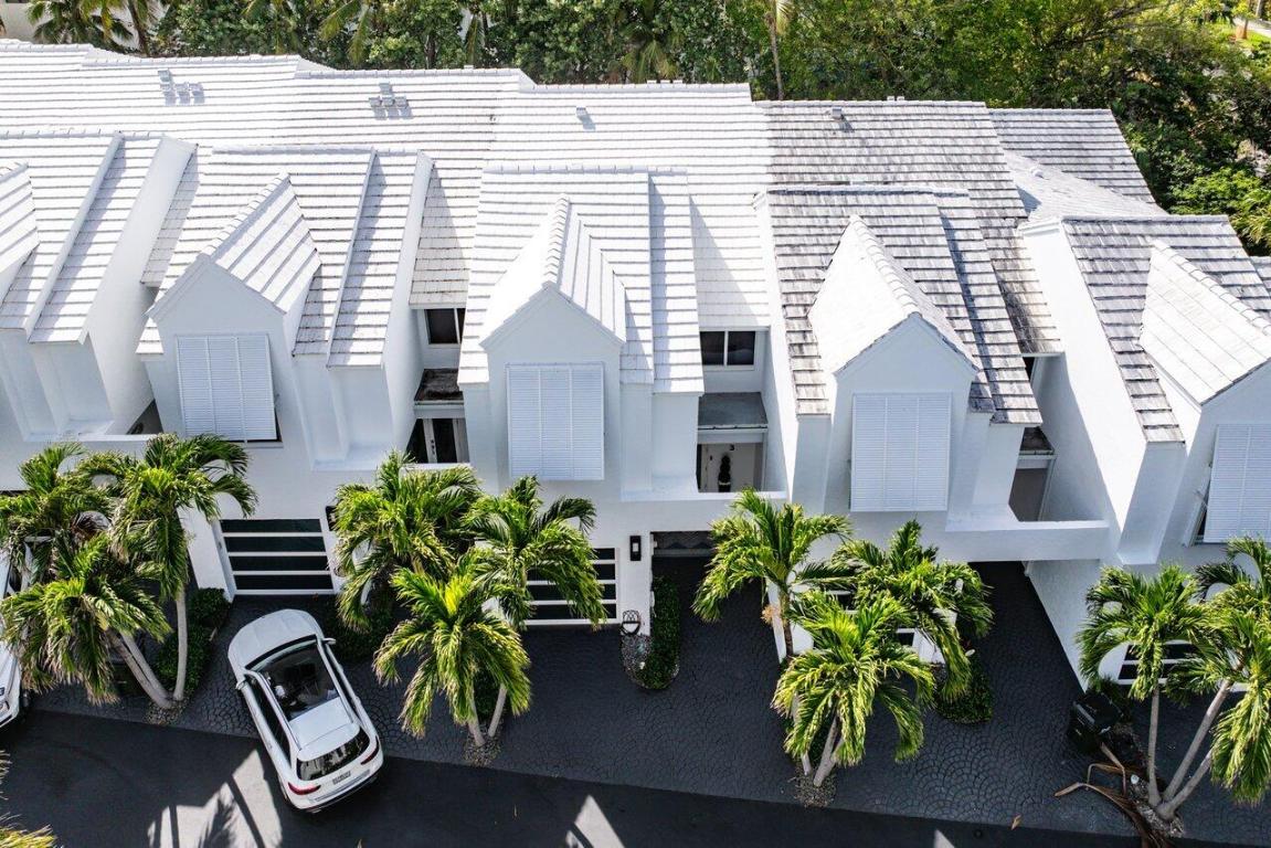 2115 S Ocean Boulevard 3