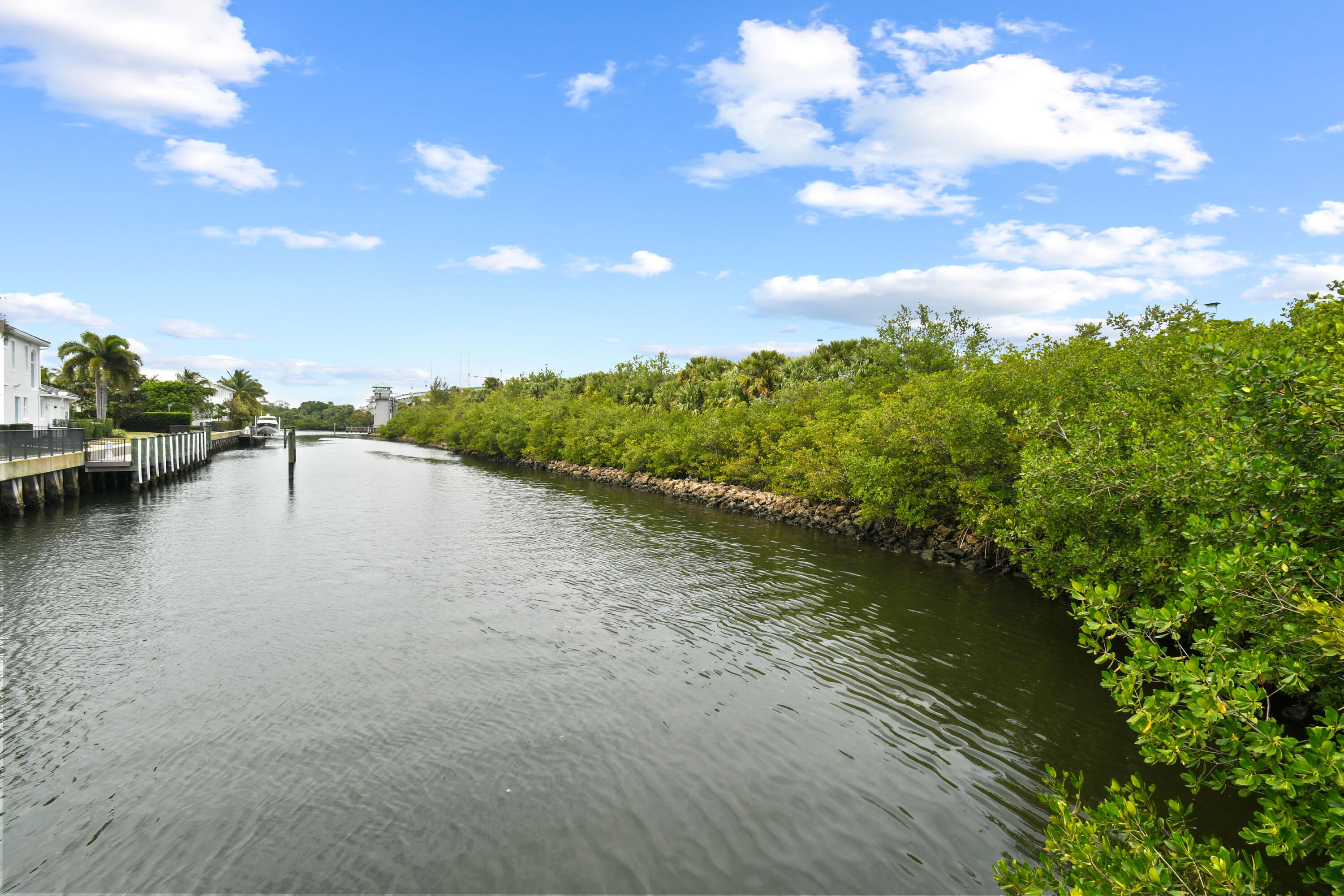 13965 Willow Cay Drive