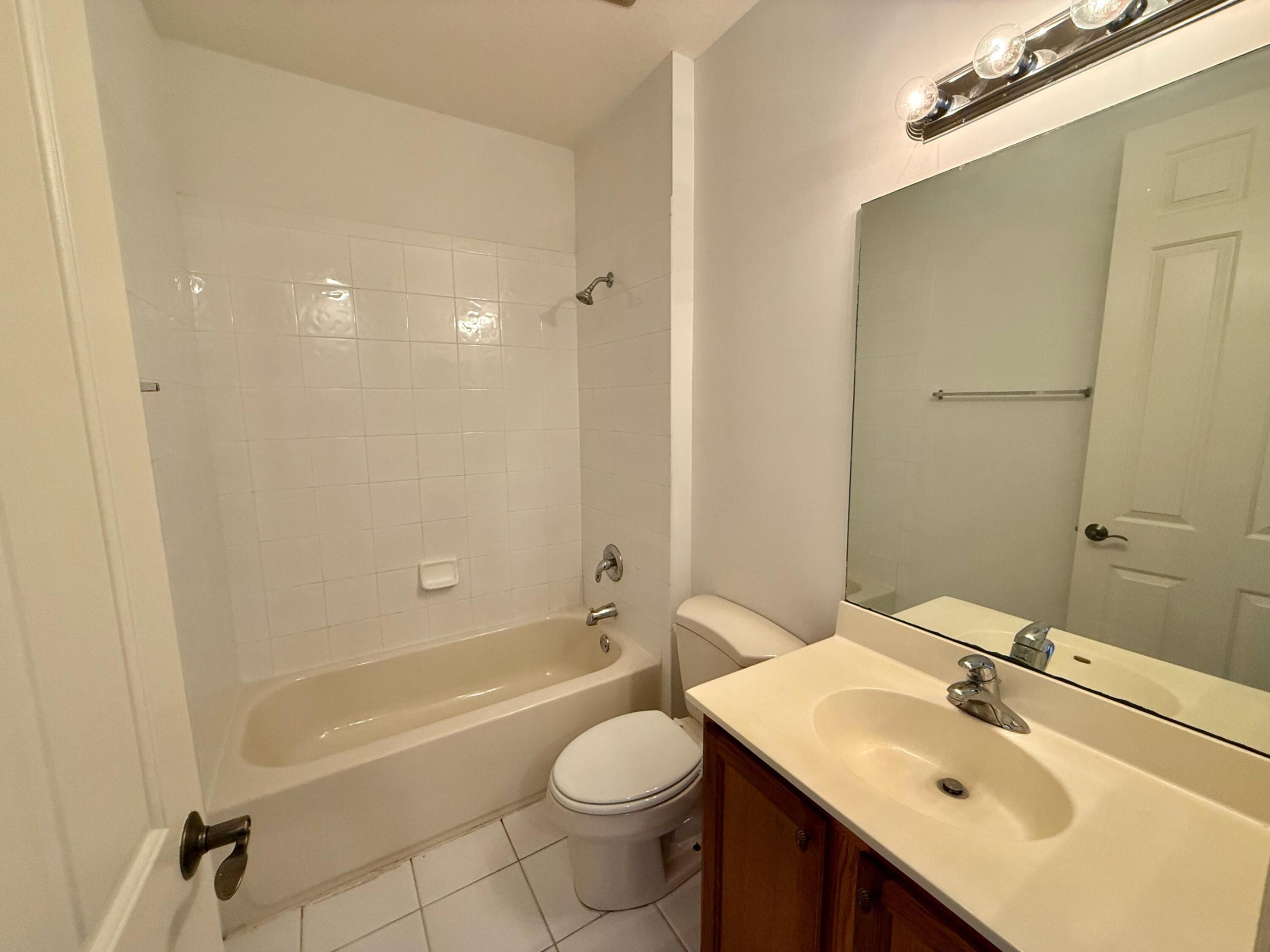 870 Marina Del Ray Lane 4, West Palm Beach Unit: 4