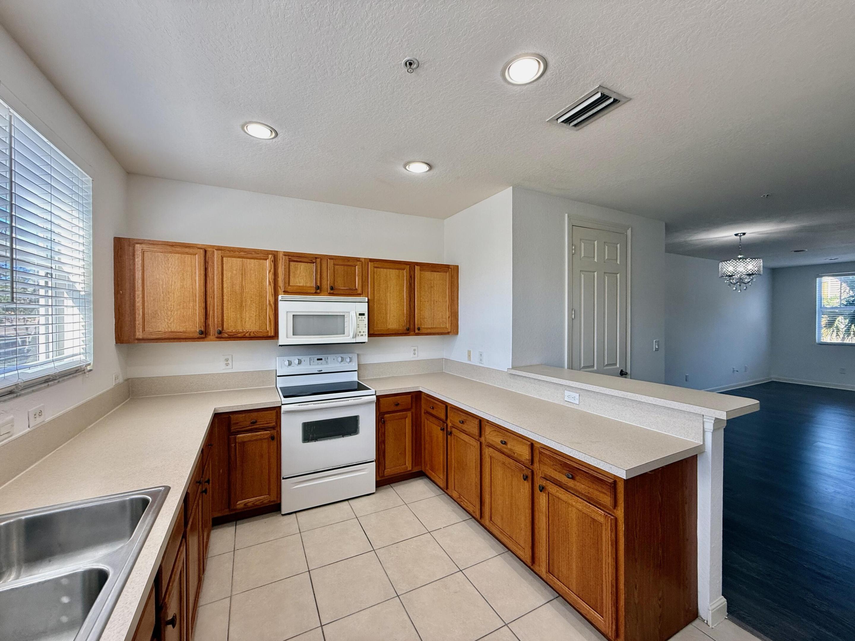 870 Marina Del Ray Lane 4, West Palm Beach Unit: 4