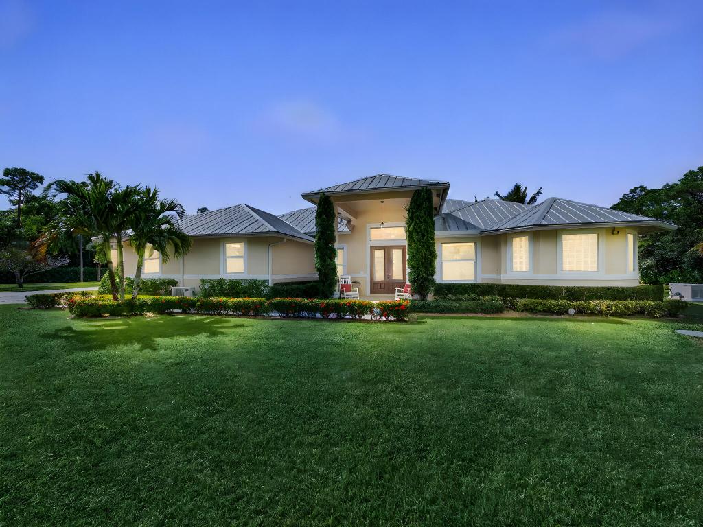 17593 Winterhawk Trail