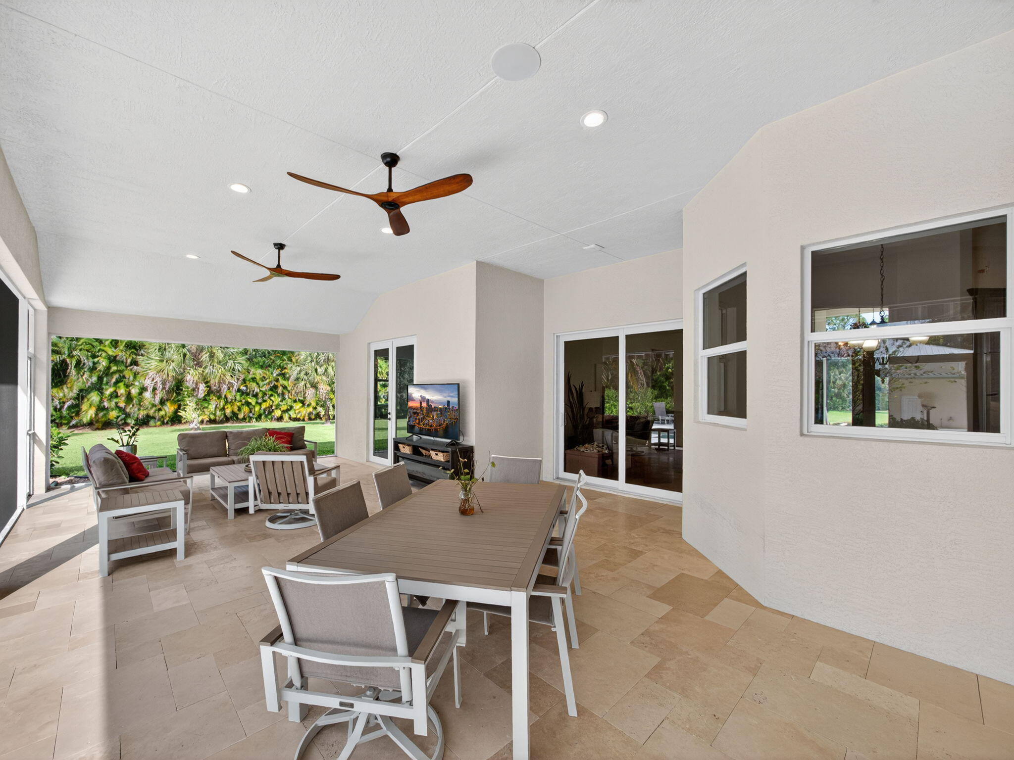 17593 Winterhawk Trail