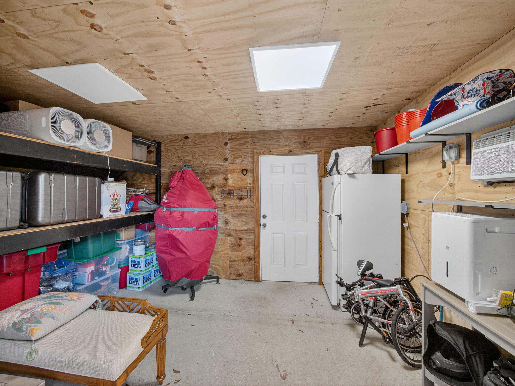 17593 Winterhawk Trail