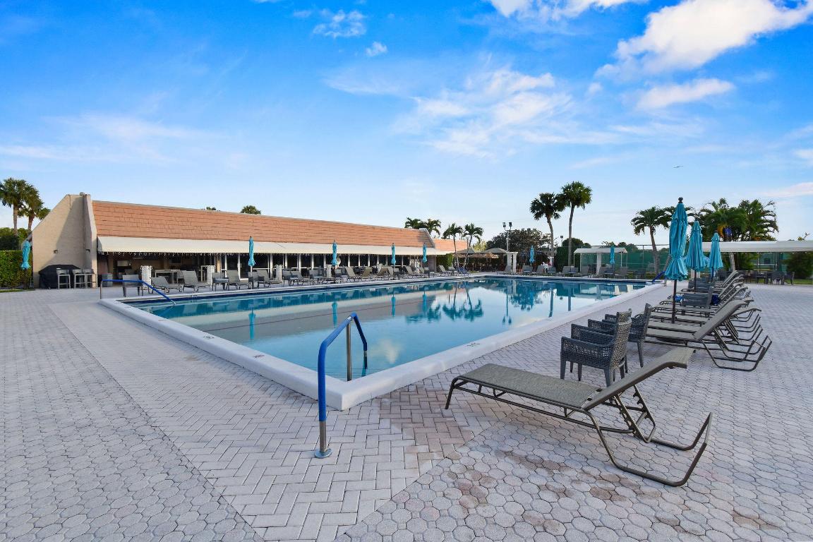 140 Lake Nancy Lane 112