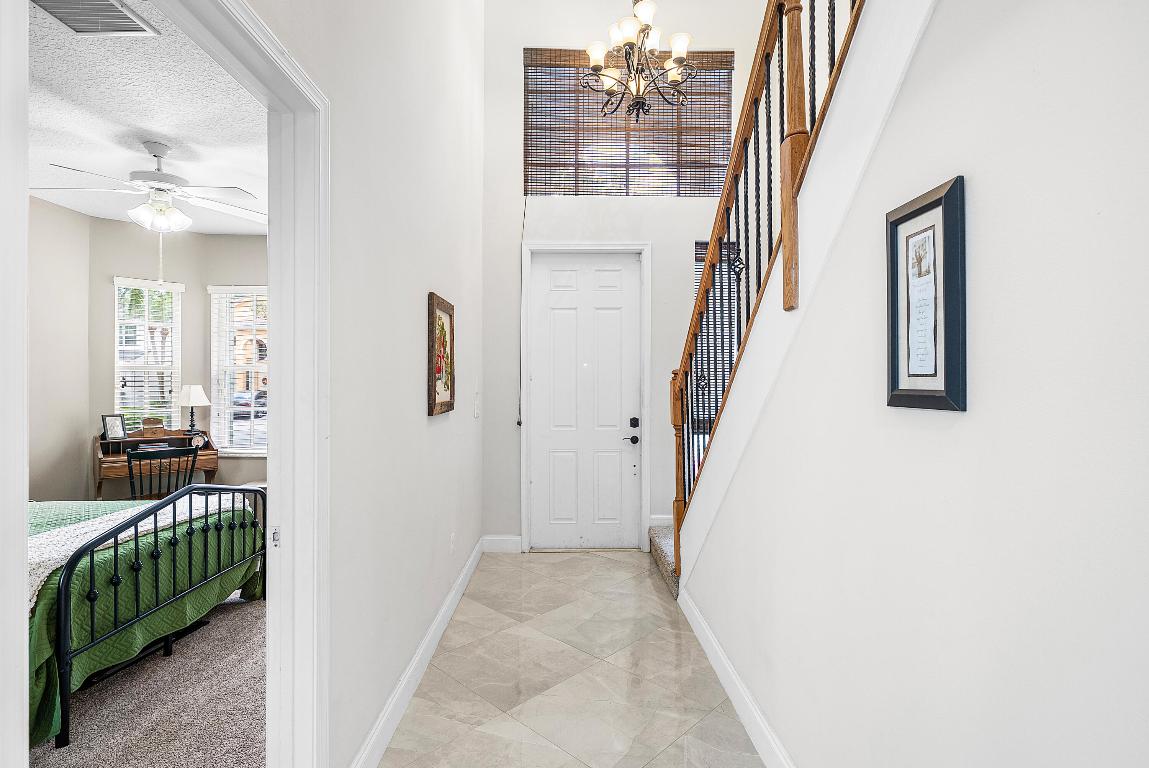 4835 N Classical Boulevard