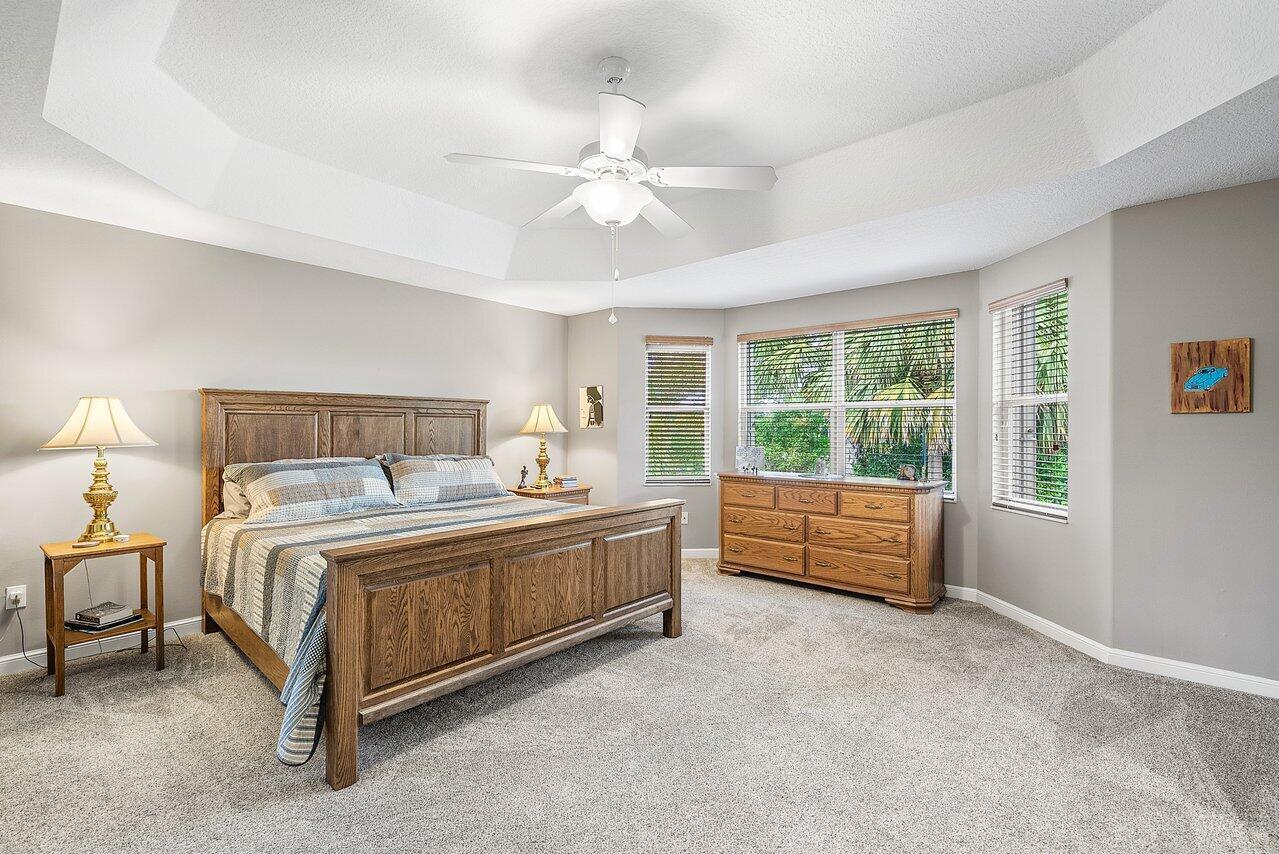 4835 N Classical Boulevard