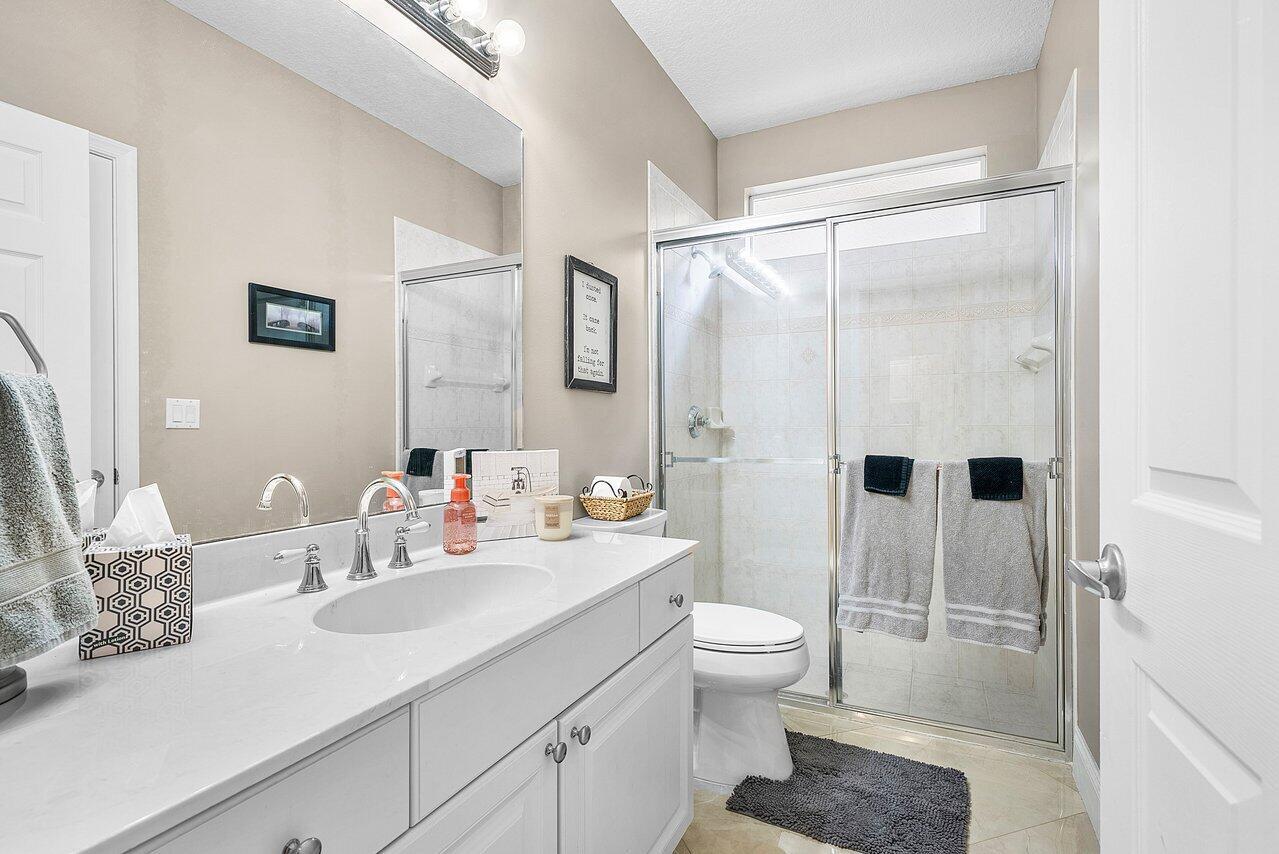 4835 N Classical Boulevard