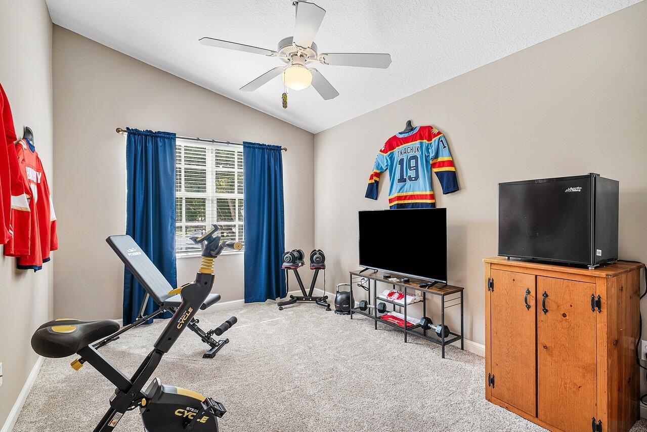 4835 N Classical Boulevard