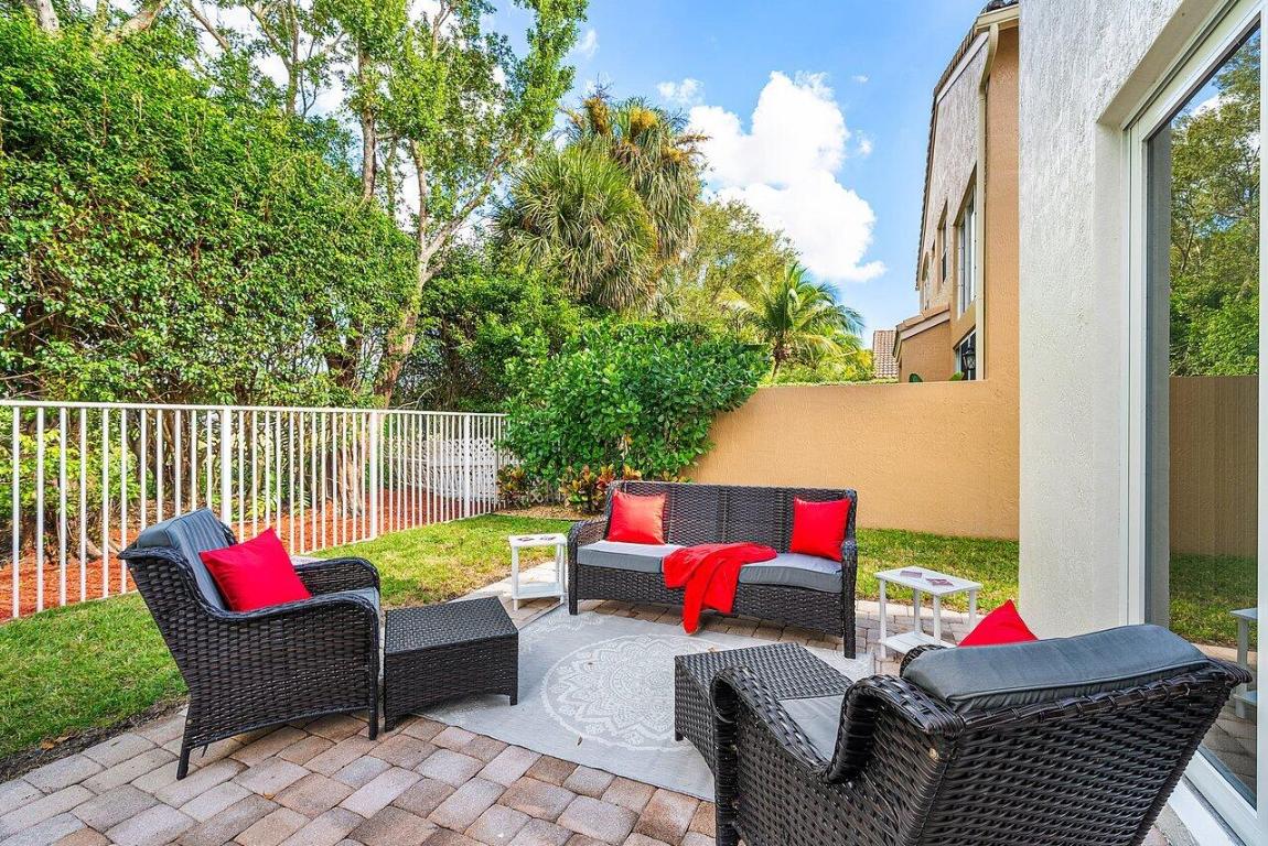 4835 N Classical Boulevard