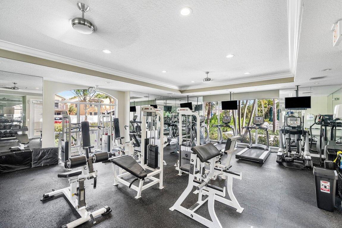 4835 N Classical Boulevard