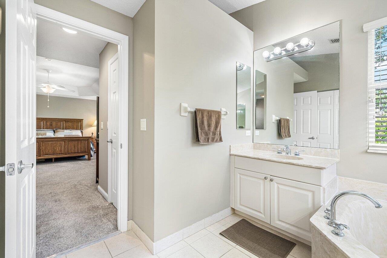 4835 N Classical Boulevard