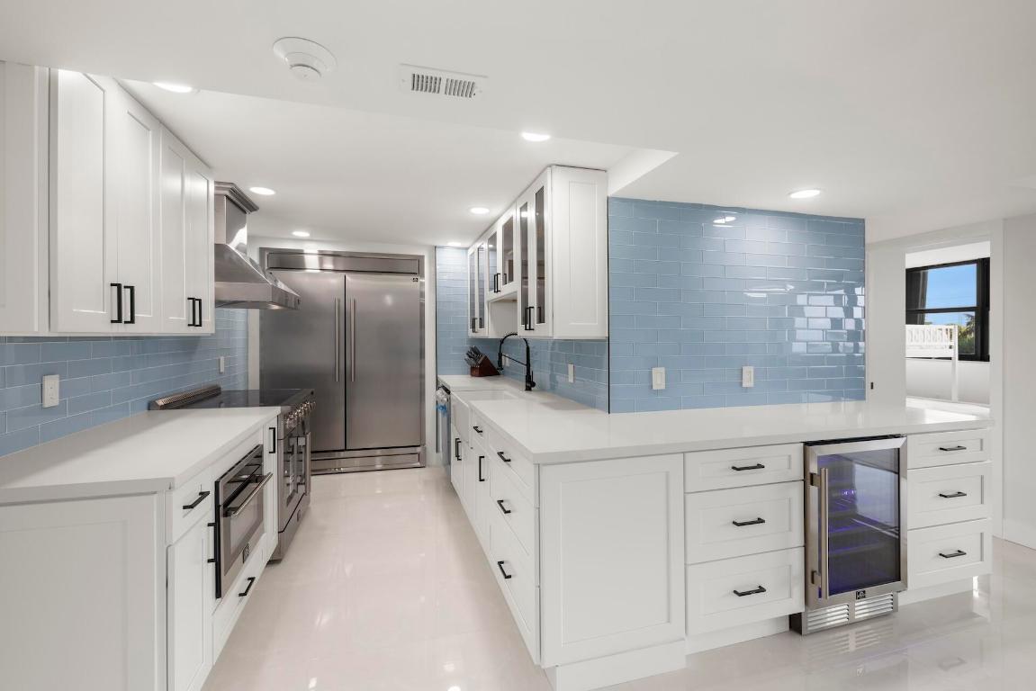 5600 N Flagler Drive 207