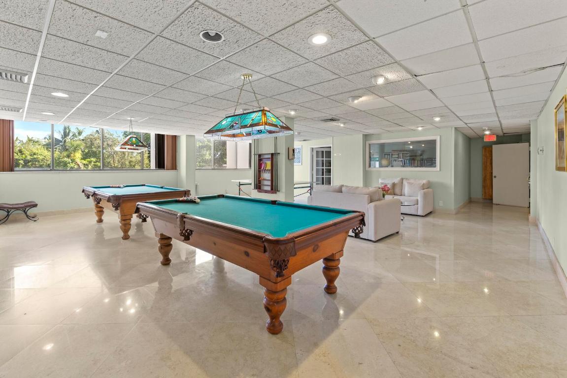 5600 N Flagler Drive 207