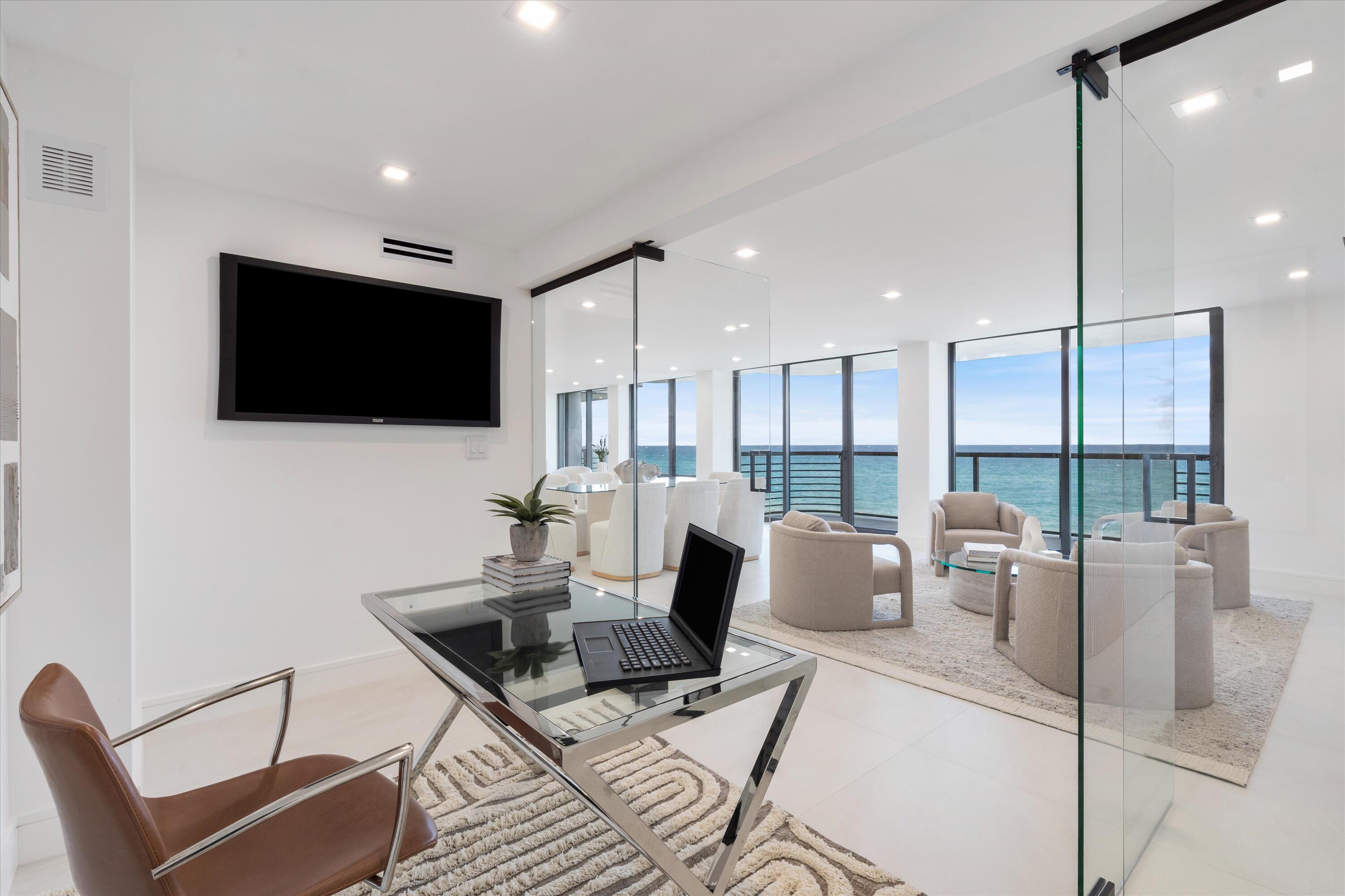 250 S. Ocean Blvd. 3e & 3f