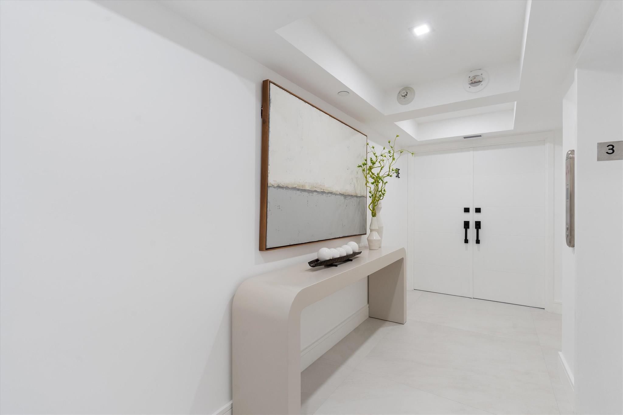 250 S. Ocean Blvd. 3e & 3f