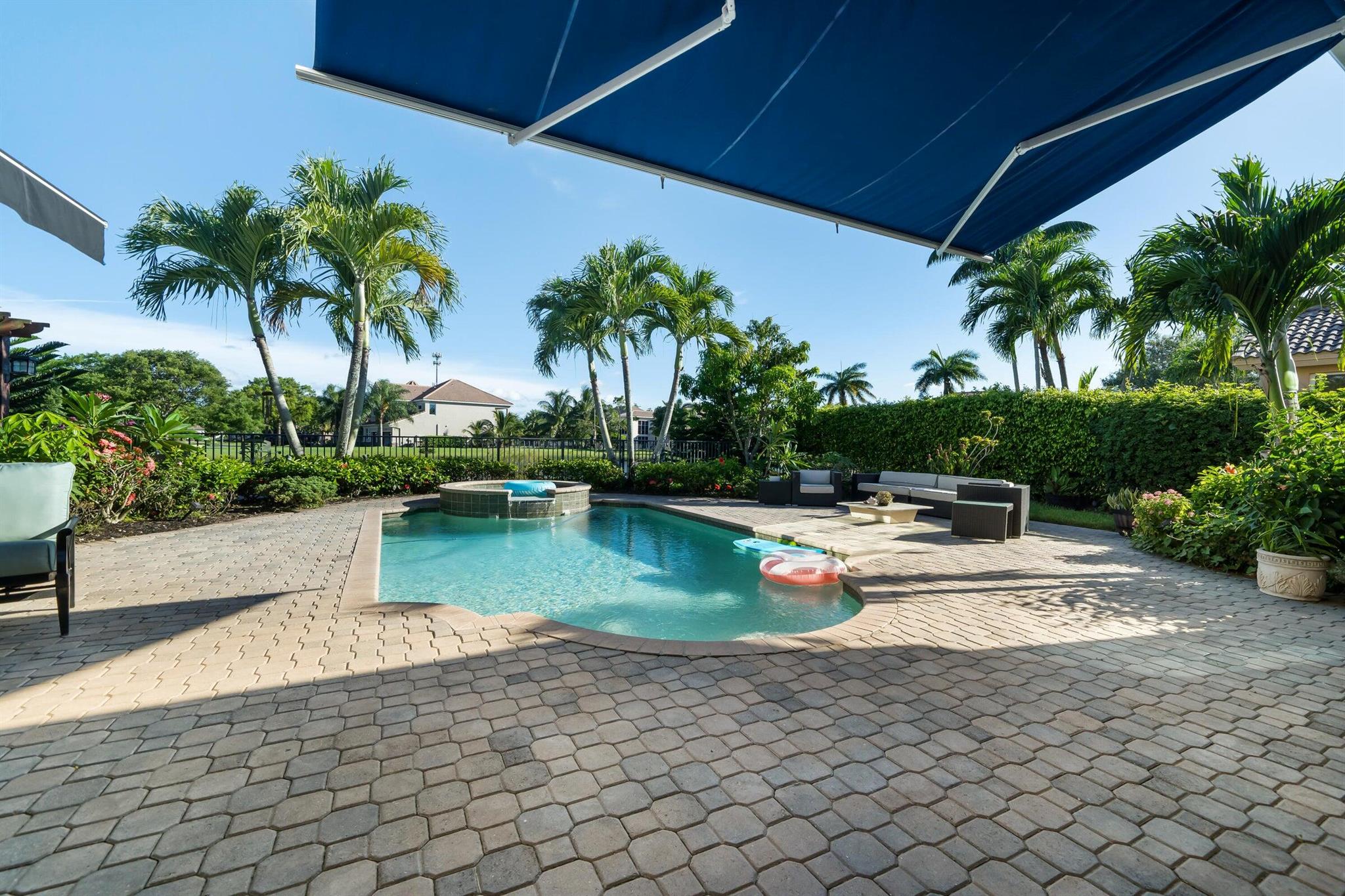 9238 Pineville Drive