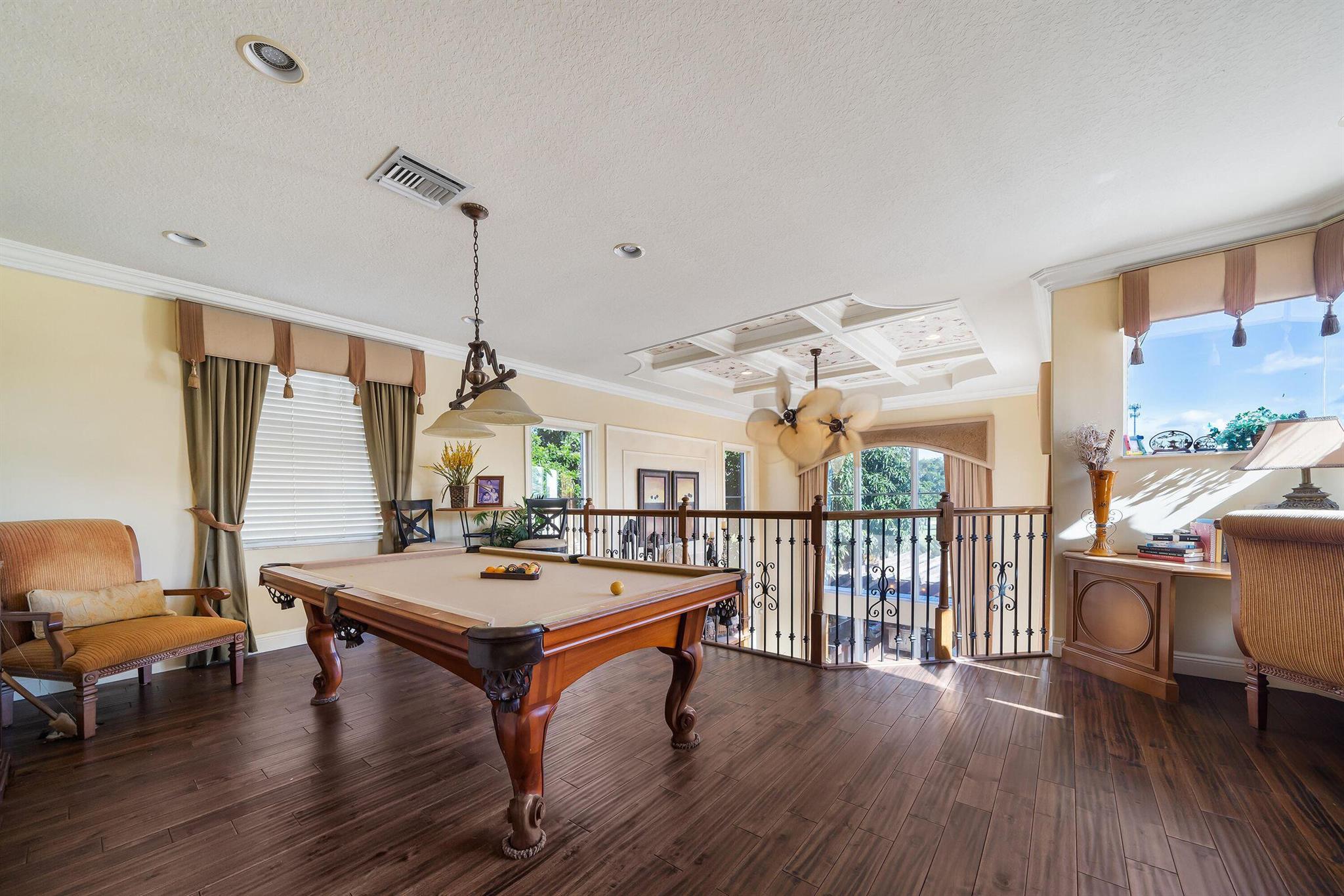 9238 Pineville Drive