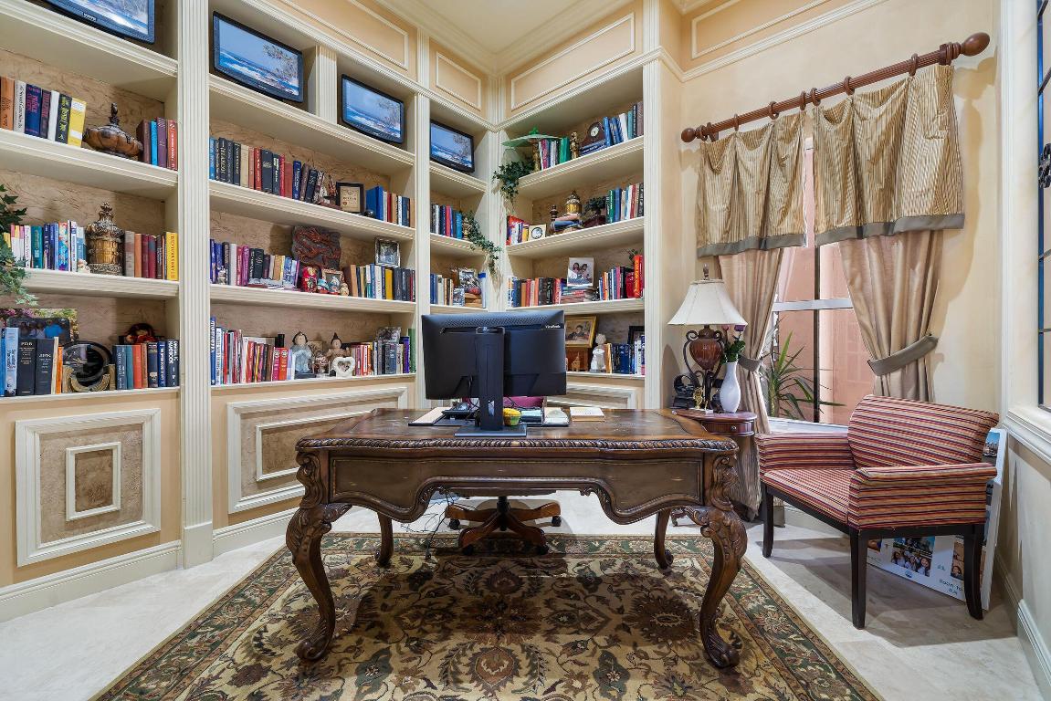 9238 Pineville Drive