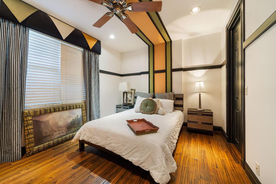 9238 Pineville Drive