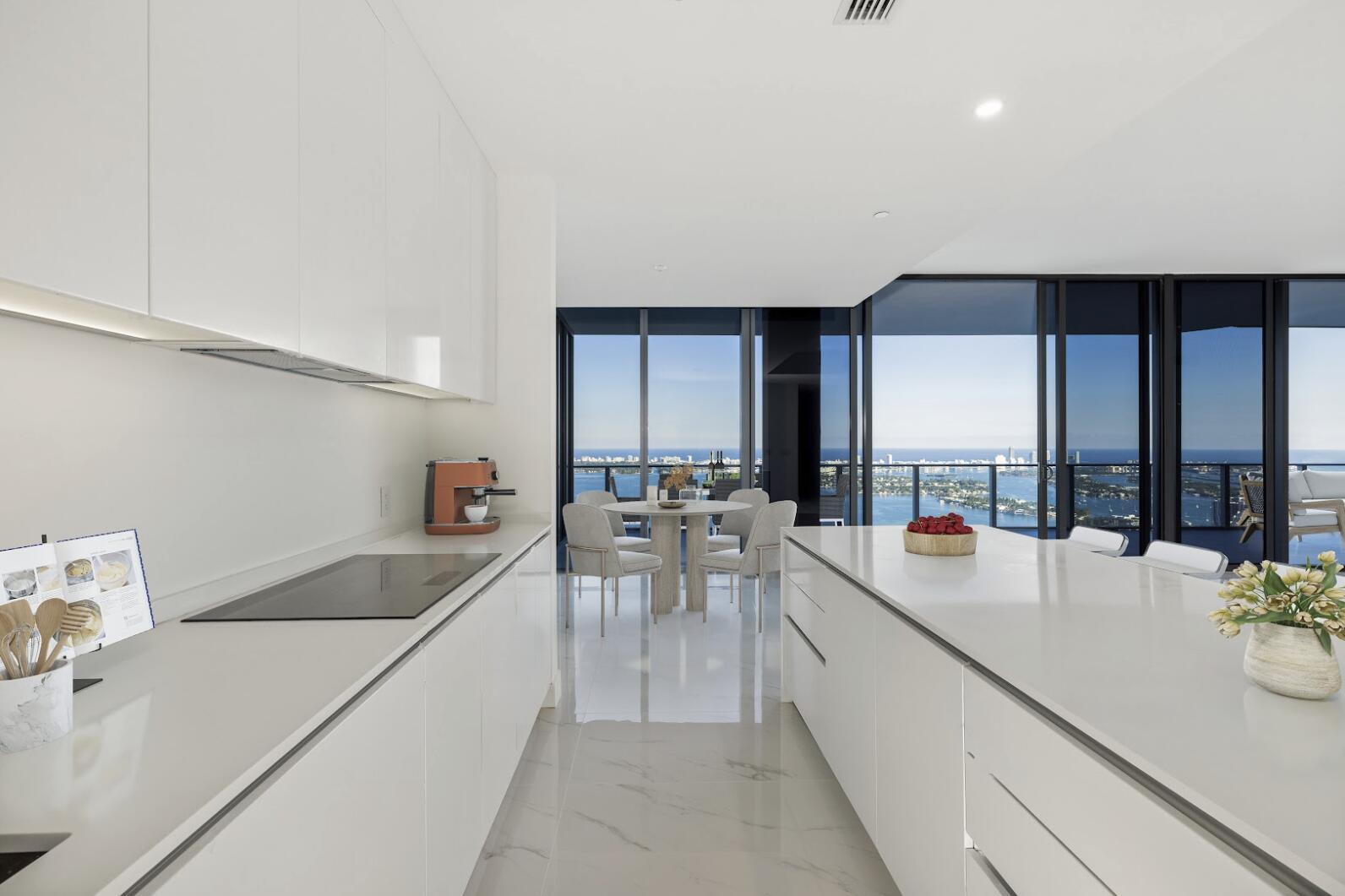 700 NE 24th Street Ph-6003