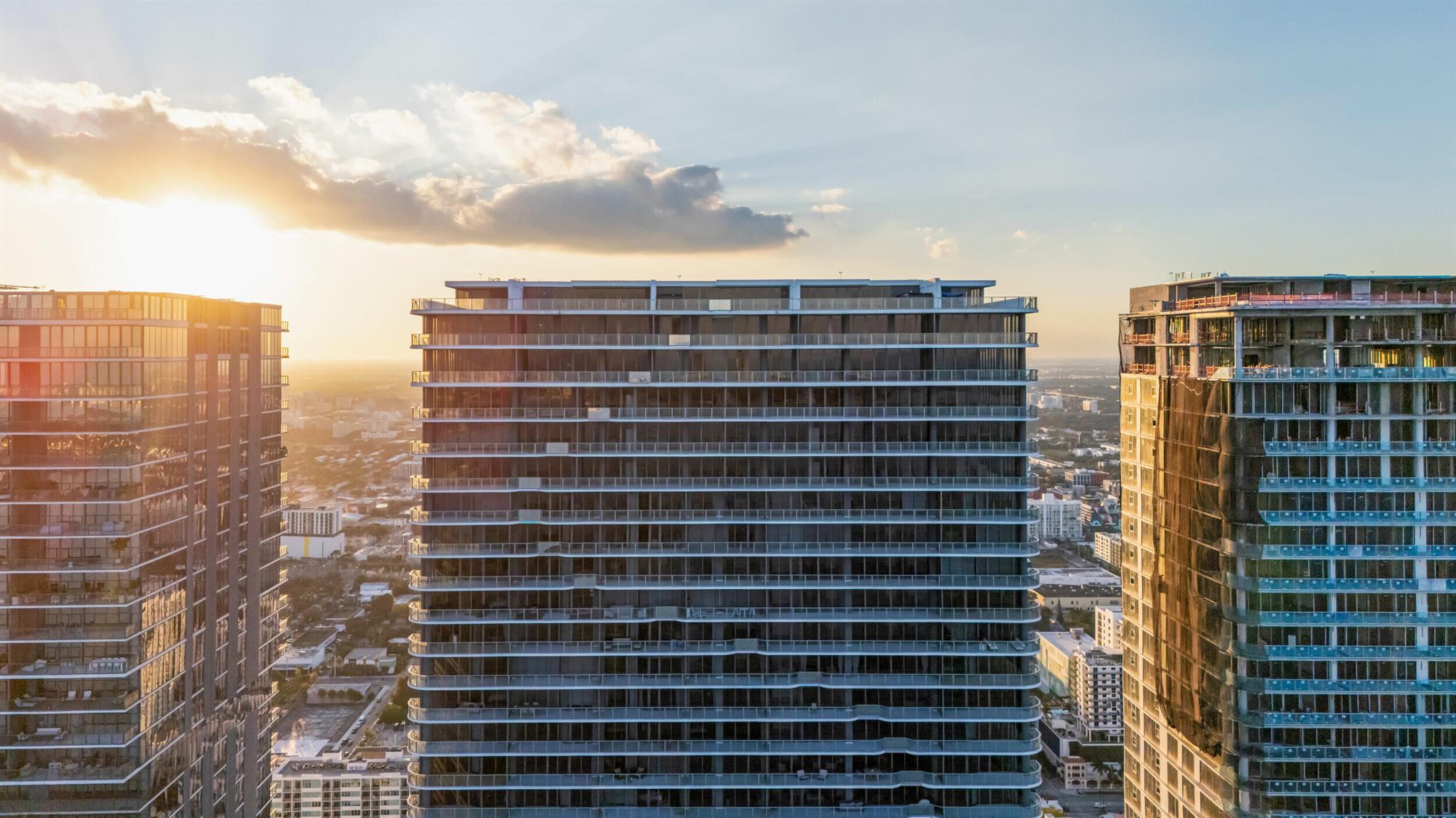 700 NE 24th Street Ph-6003