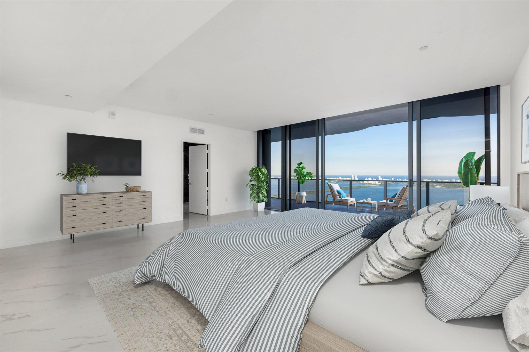 700 NE 24th Street Ph-6003