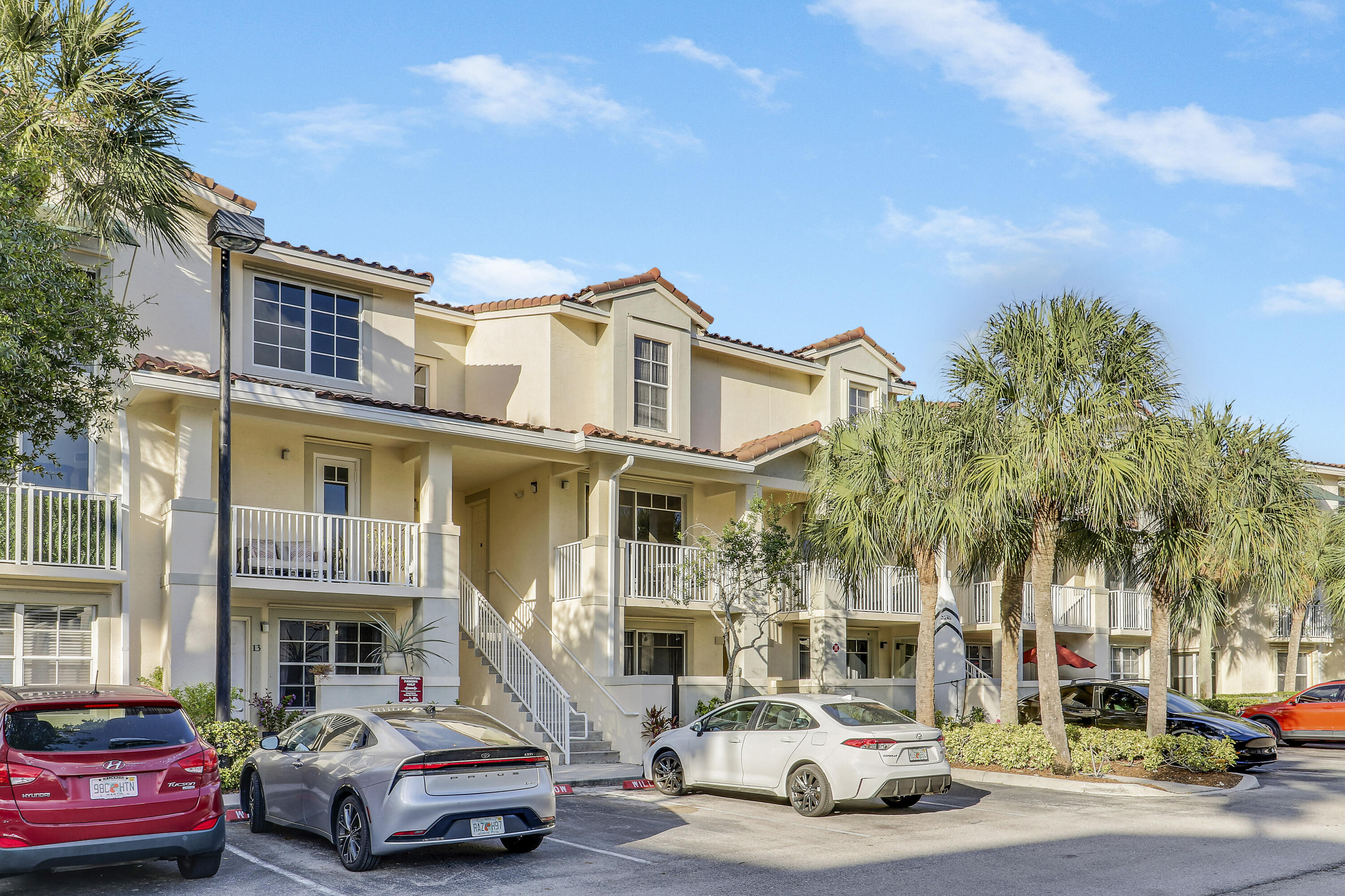 1152 University Boulevard 22