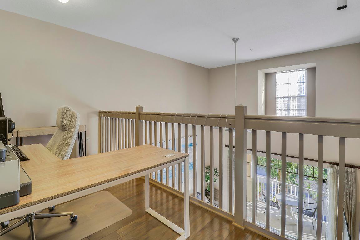 1152 University Boulevard 22