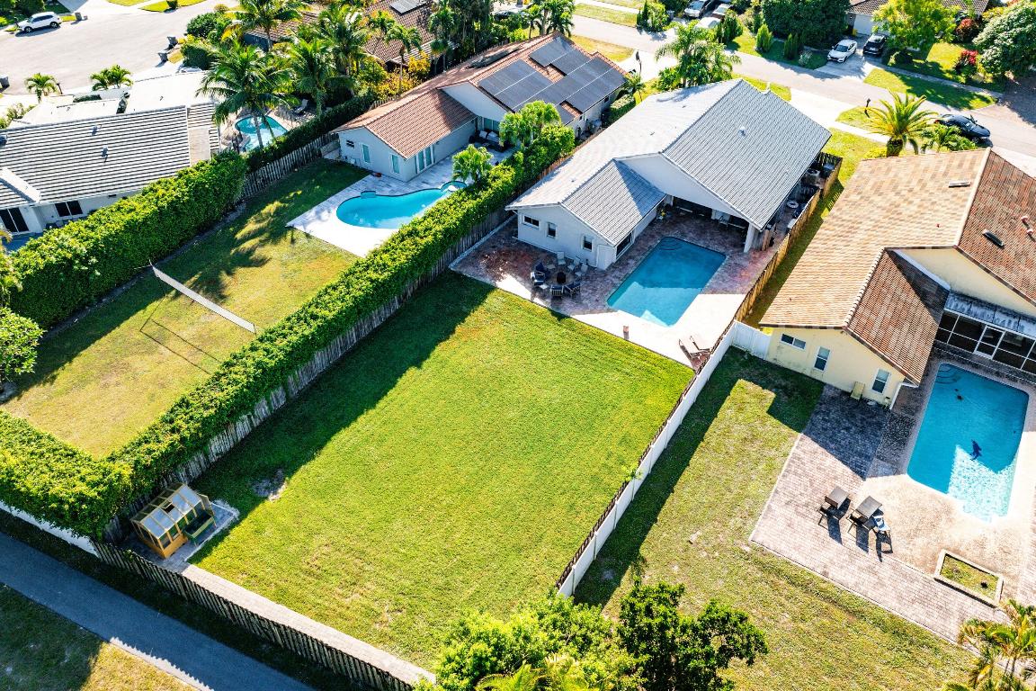 7483 Silver Woods Court