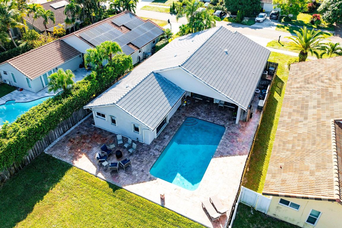 7483 Silver Woods Court