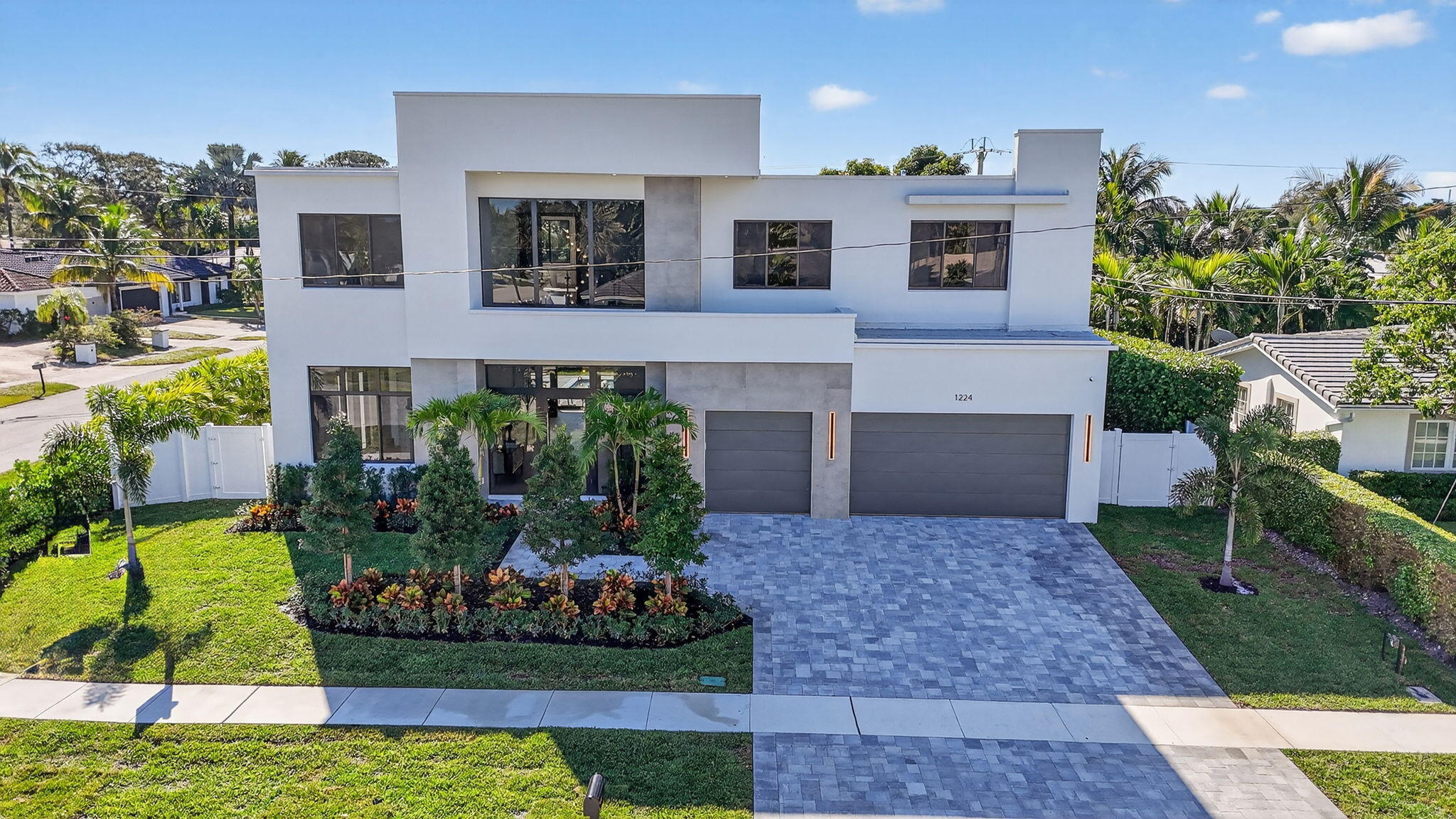 1224 SW 13 Street