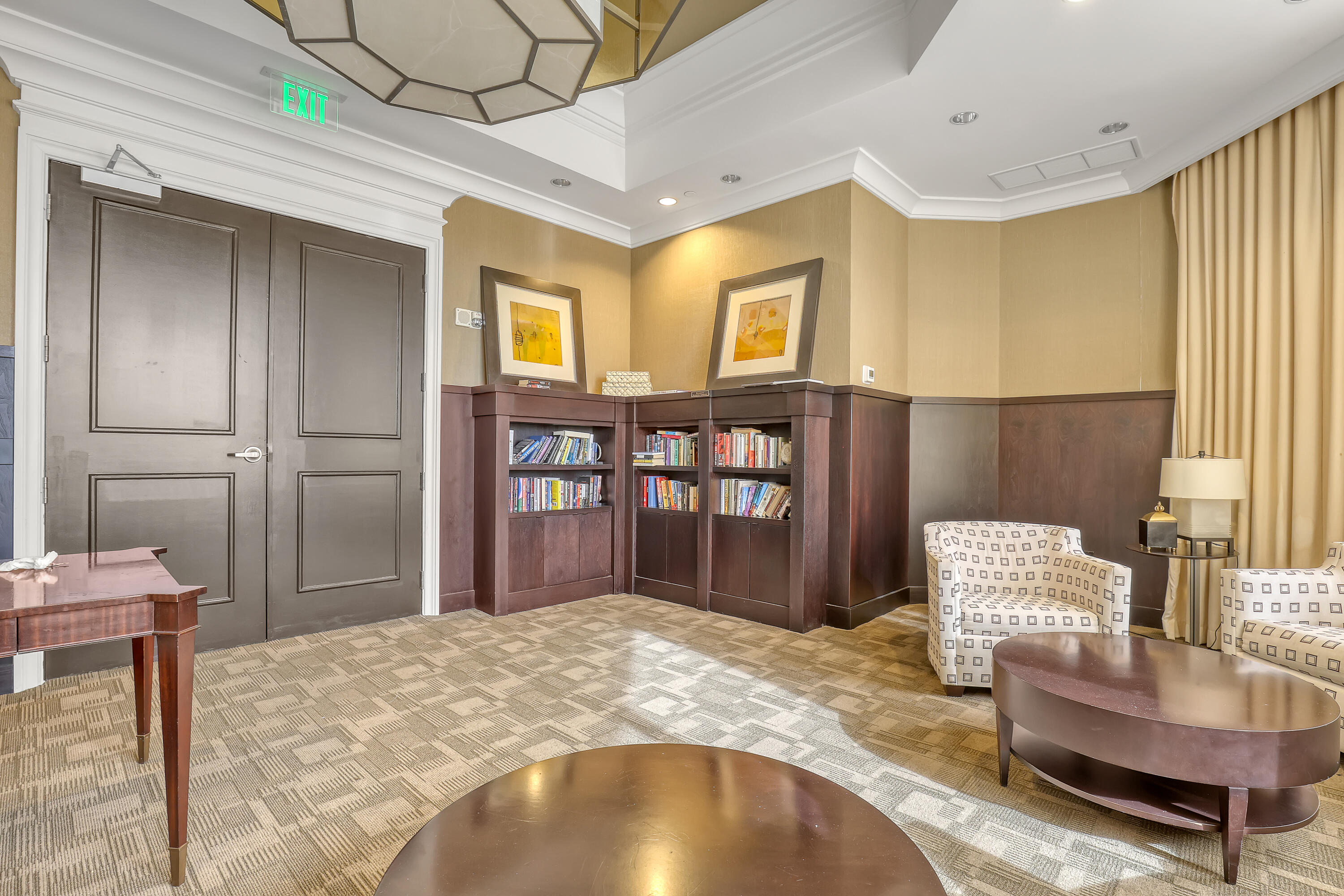 2700 N Ocean Drive 2105b