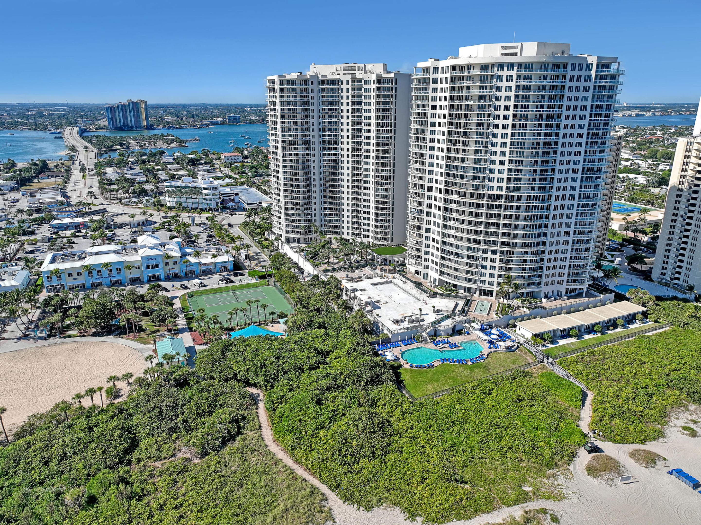 2700 N Ocean Drive 2105b