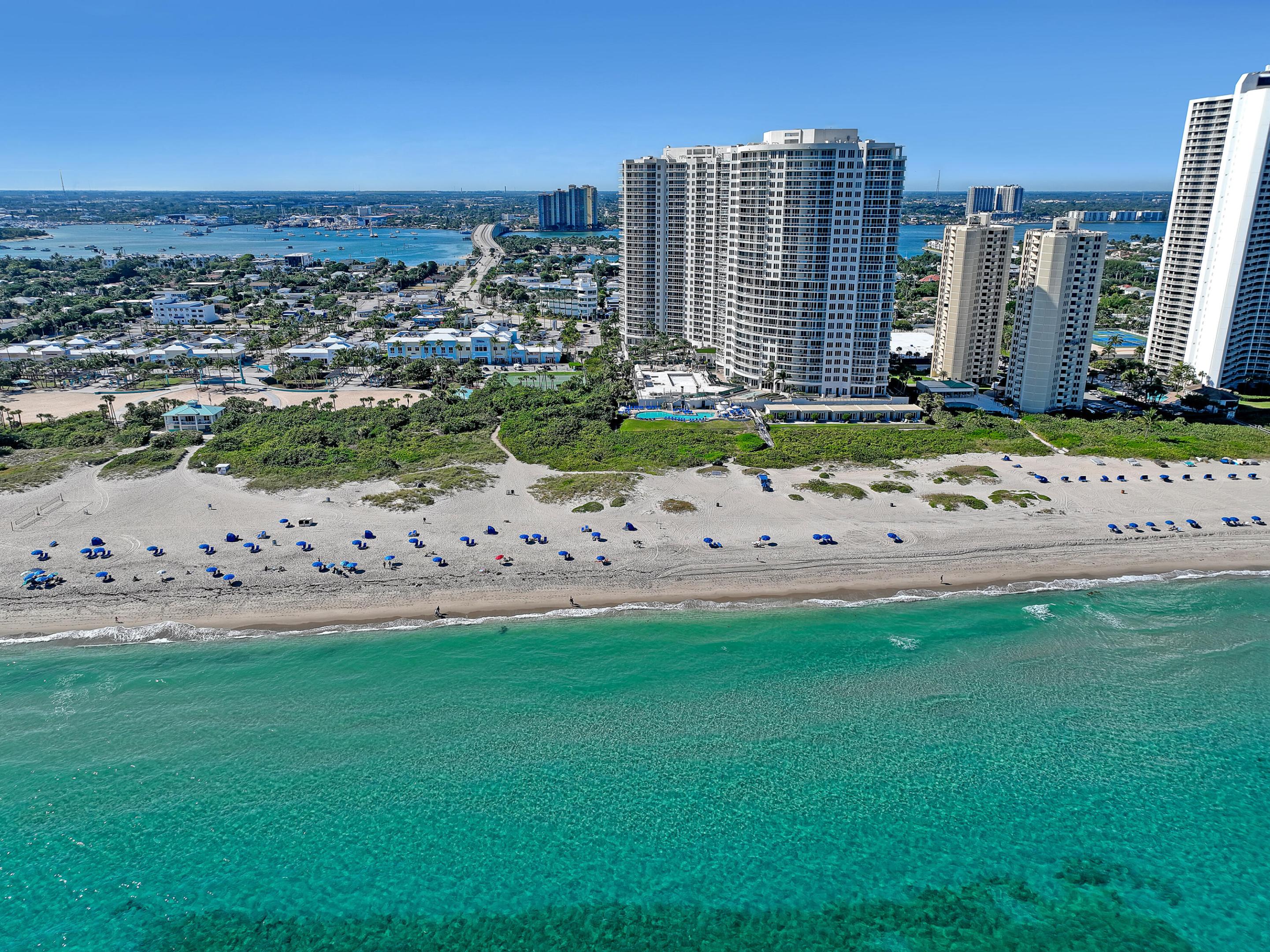 2700 N Ocean Drive 2105b