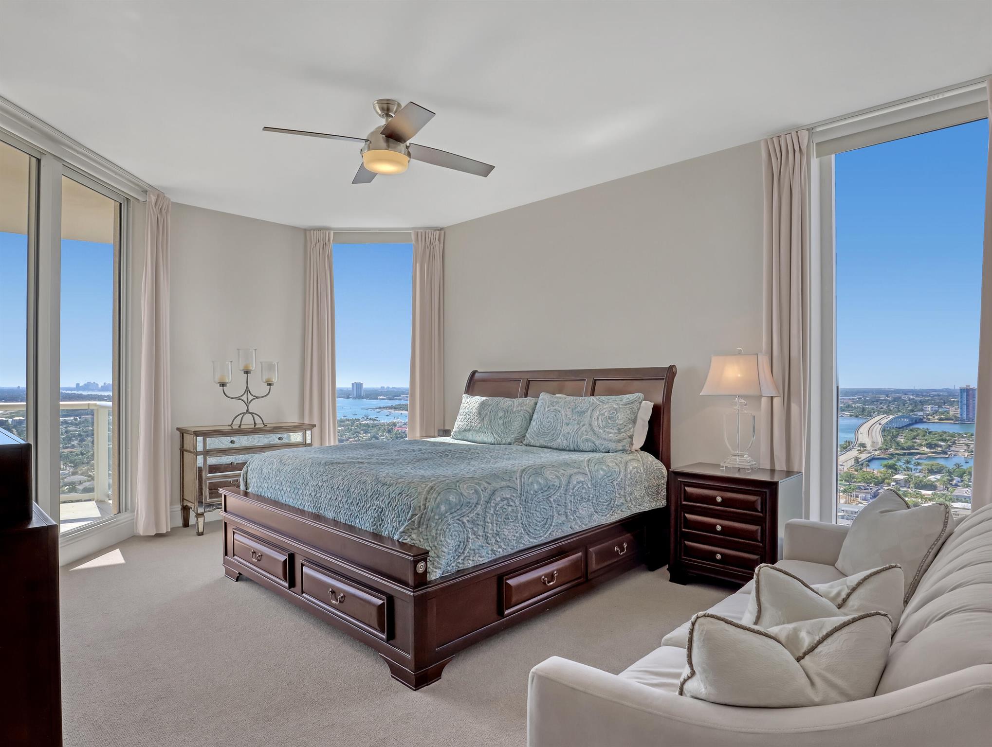 2700 N Ocean Drive 2105b