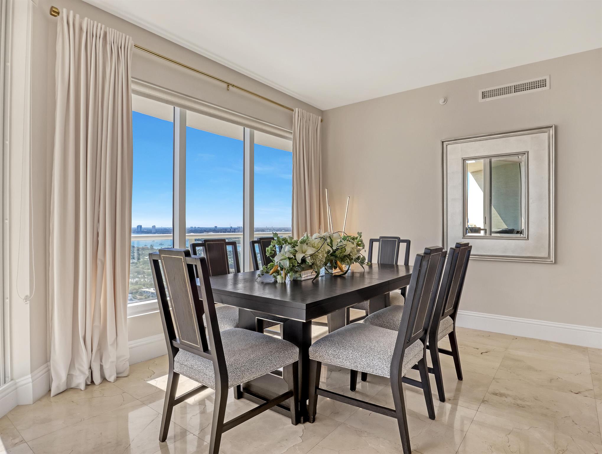 2700 N Ocean Drive 2105b