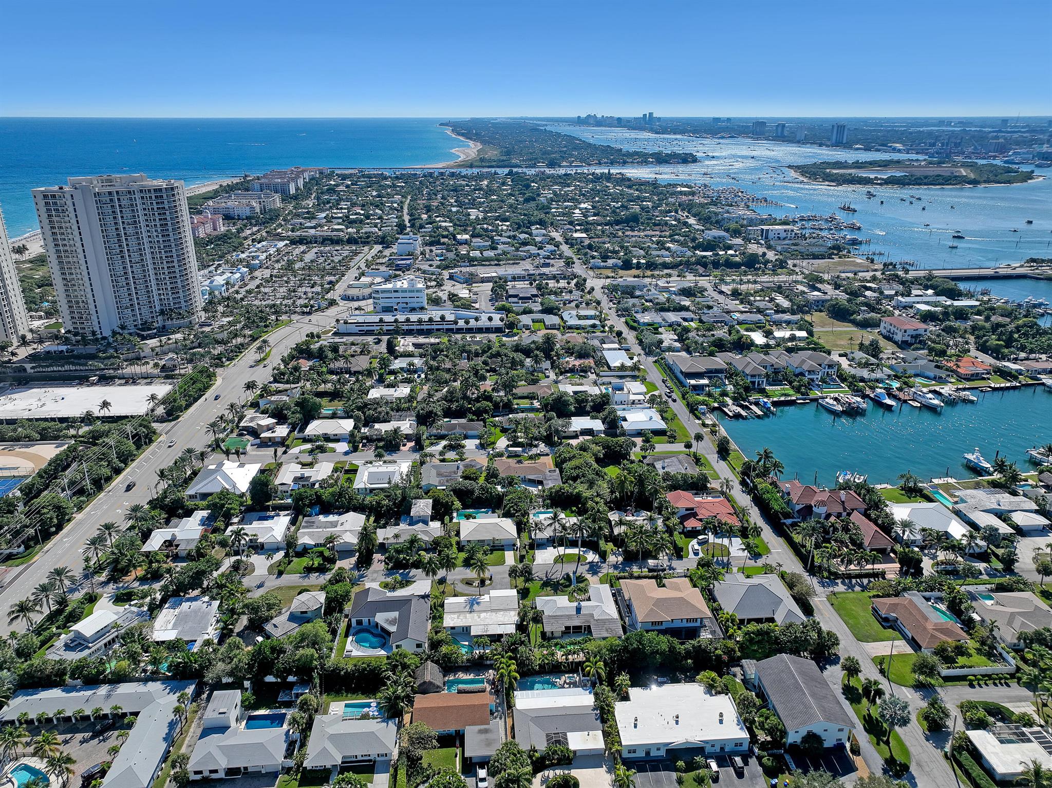 2700 N Ocean Drive 2105b