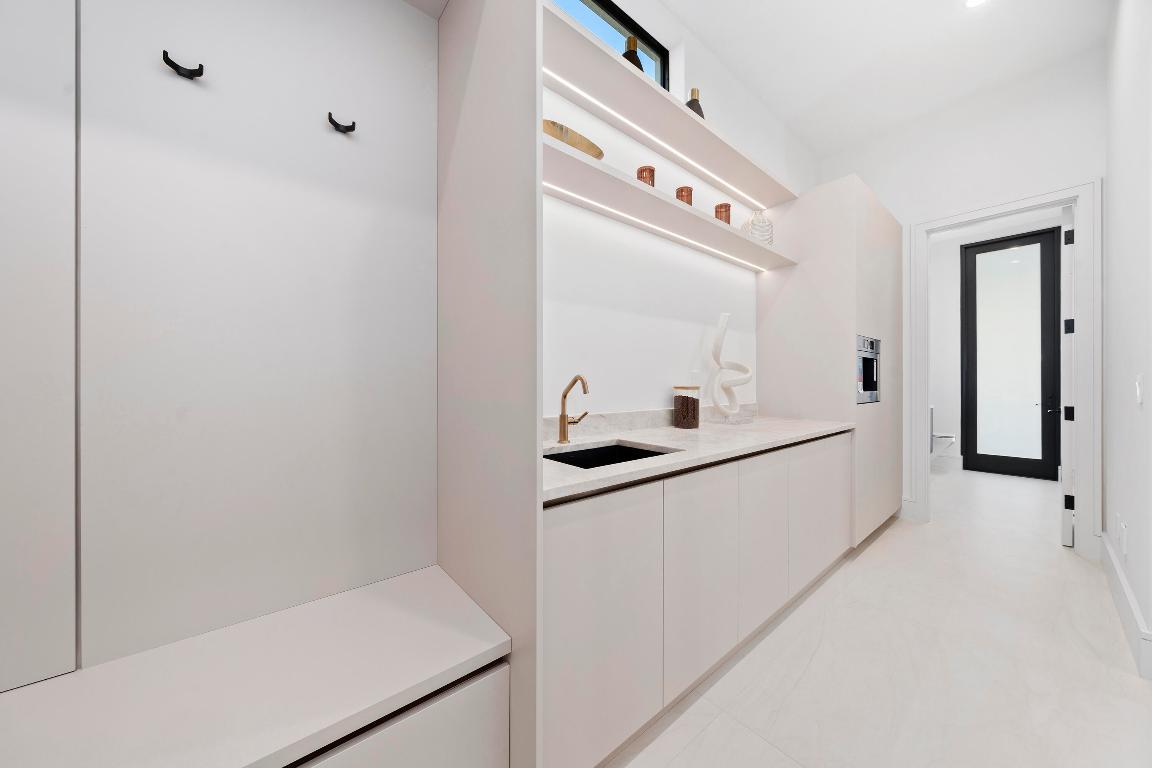 2880 NE 9th Street, Pompano Beach