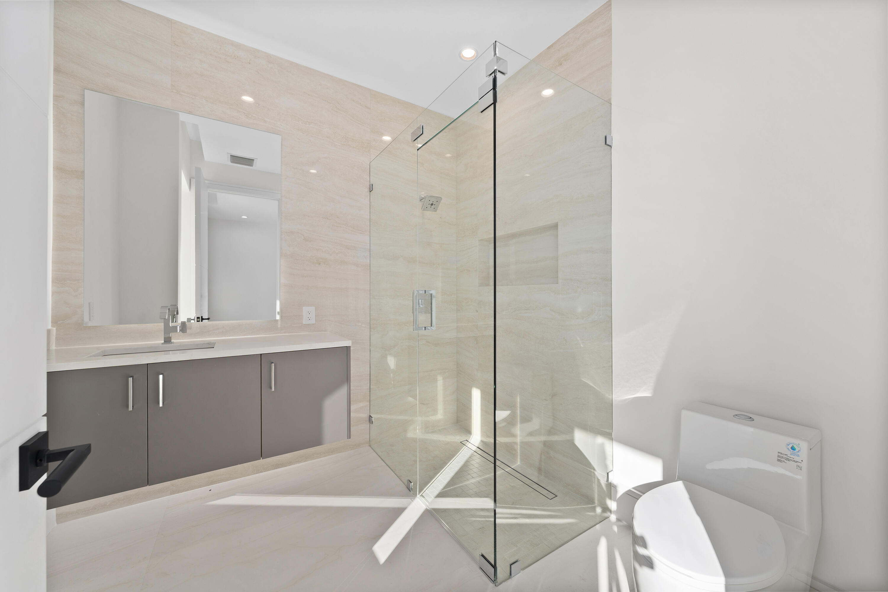 2880 NE 9th Street, Pompano Beach