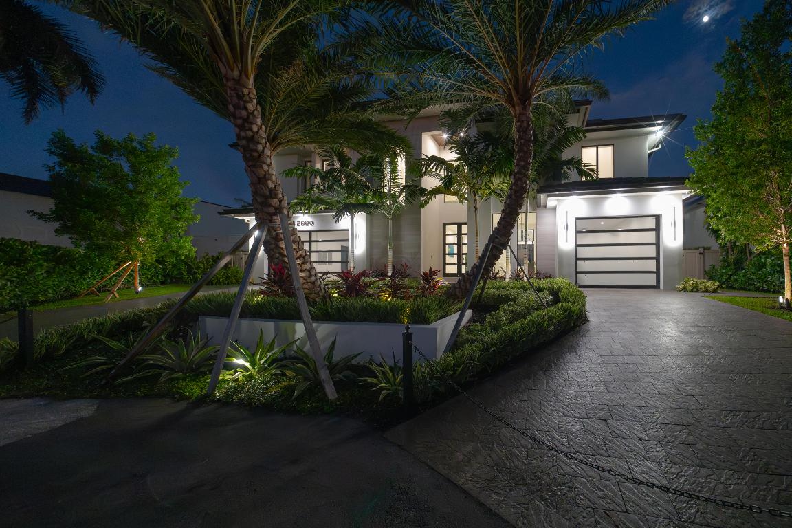 2880 NE 9th Street, Pompano Beach