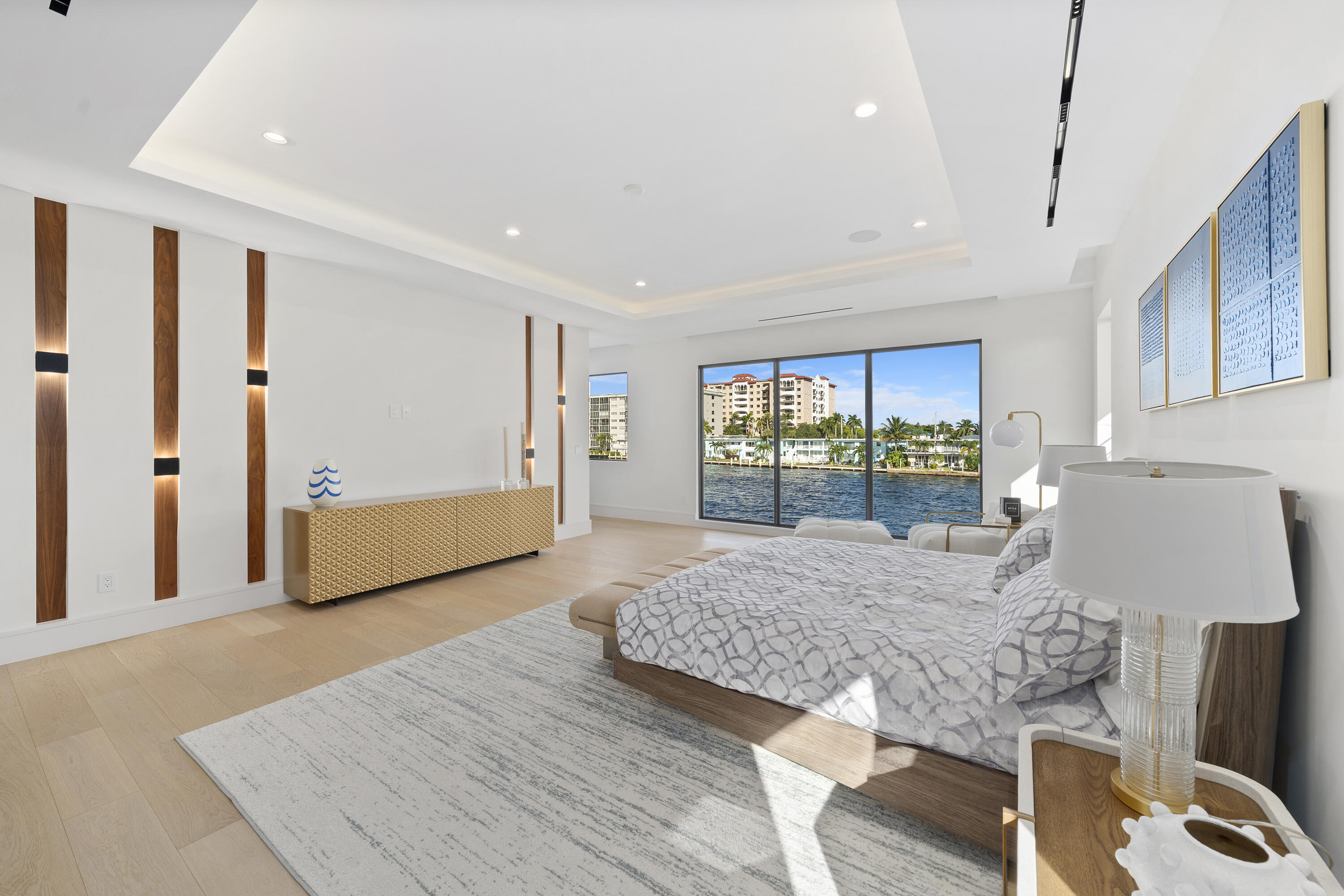 2880 NE 9th Street, Pompano Beach