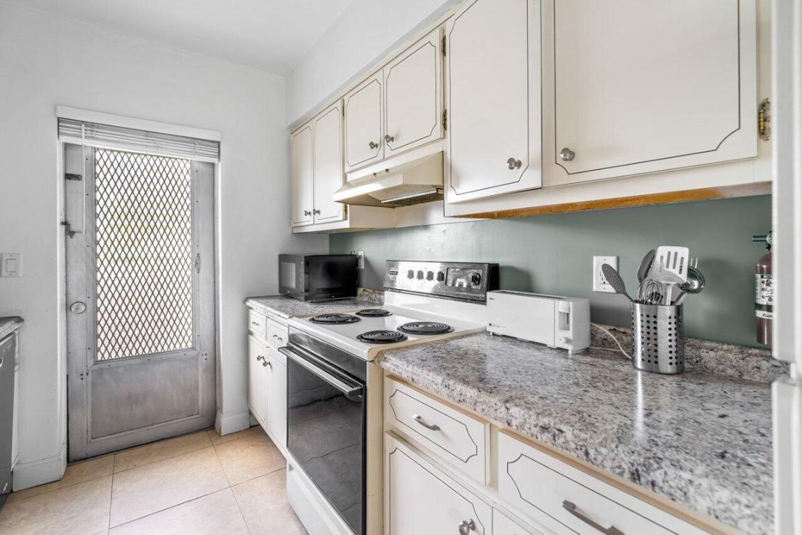 262 SE 9th Avenue 1-4