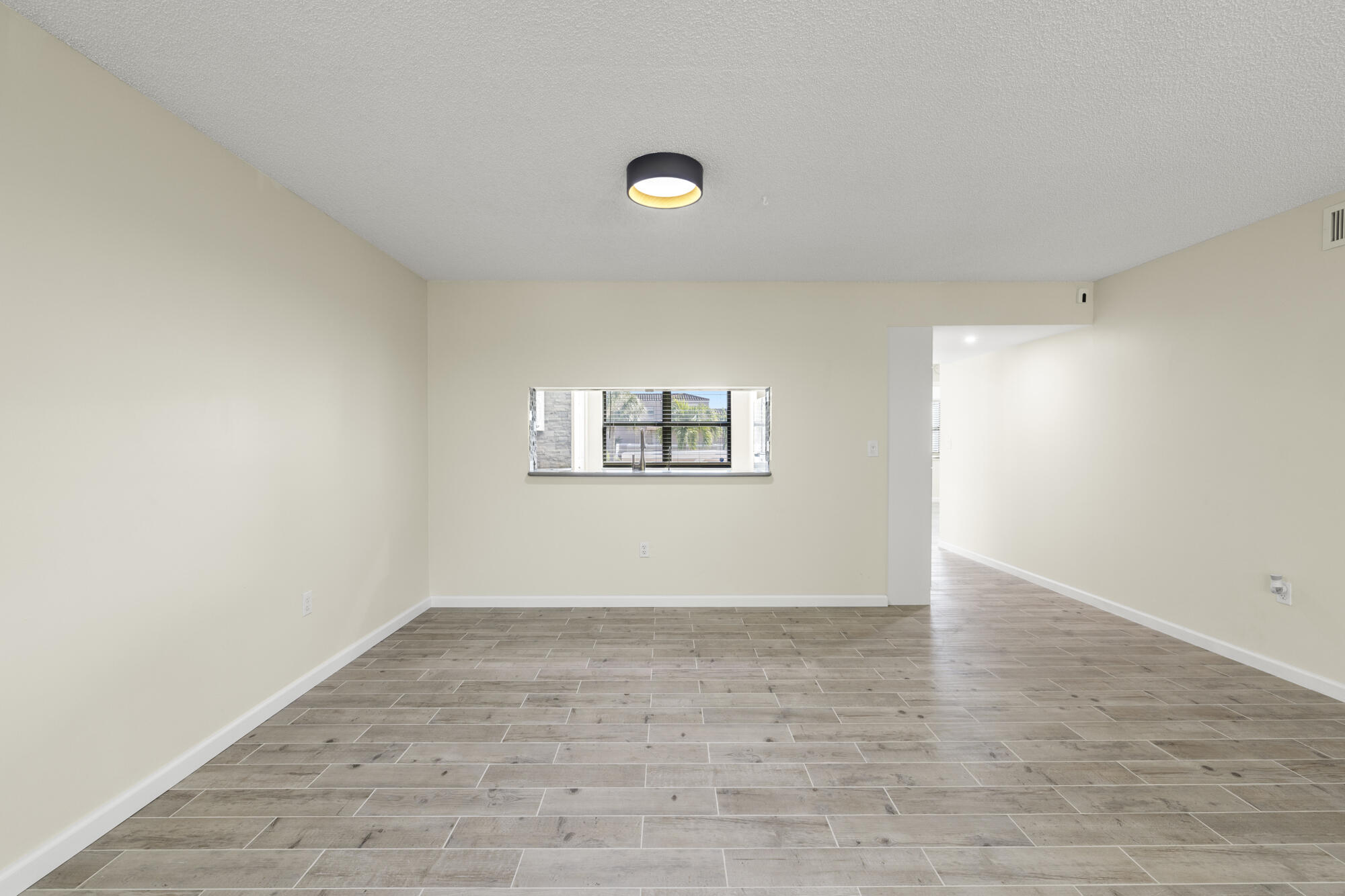 6670 Villa Sonrisa Drive 221