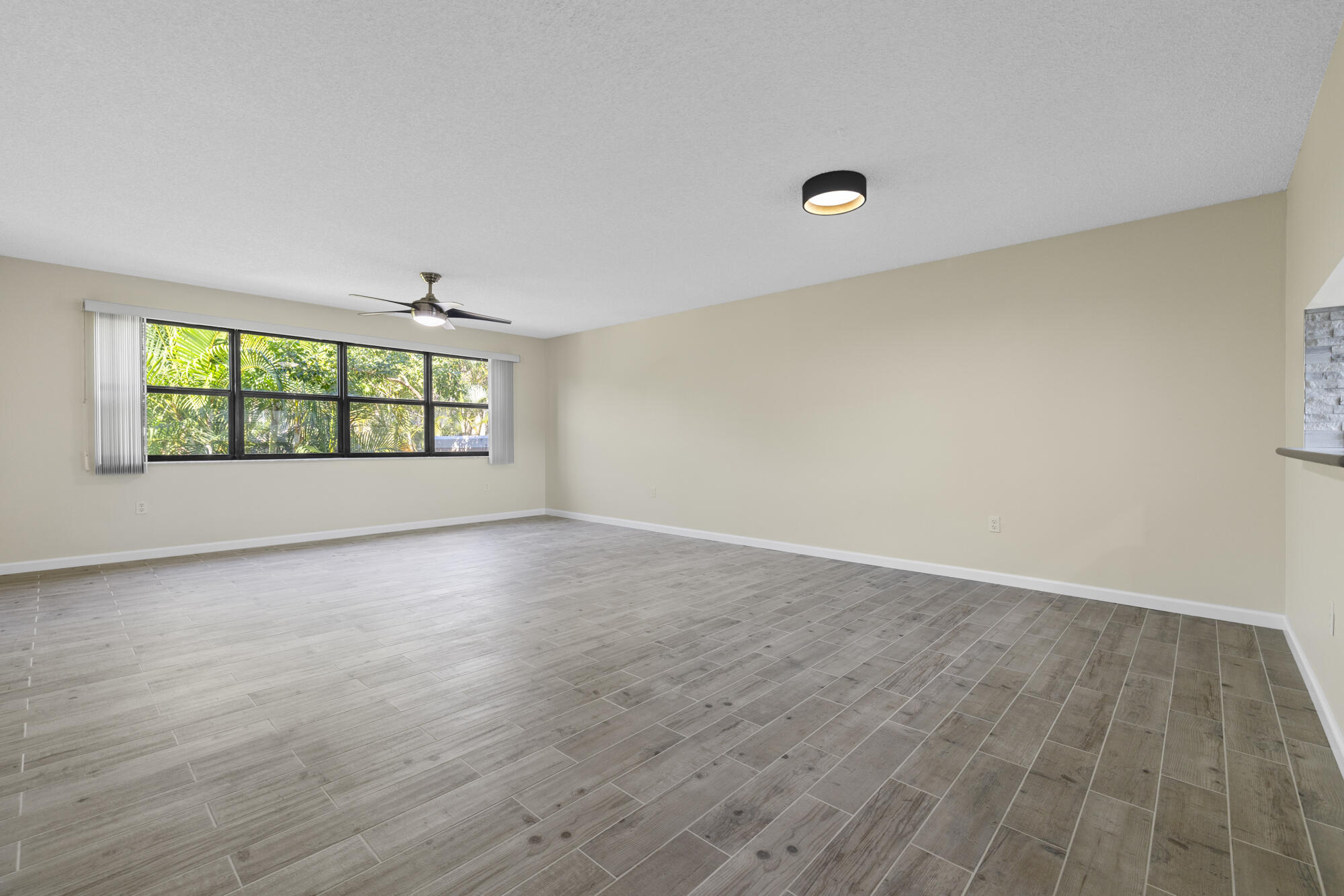 6670 Villa Sonrisa Drive 221