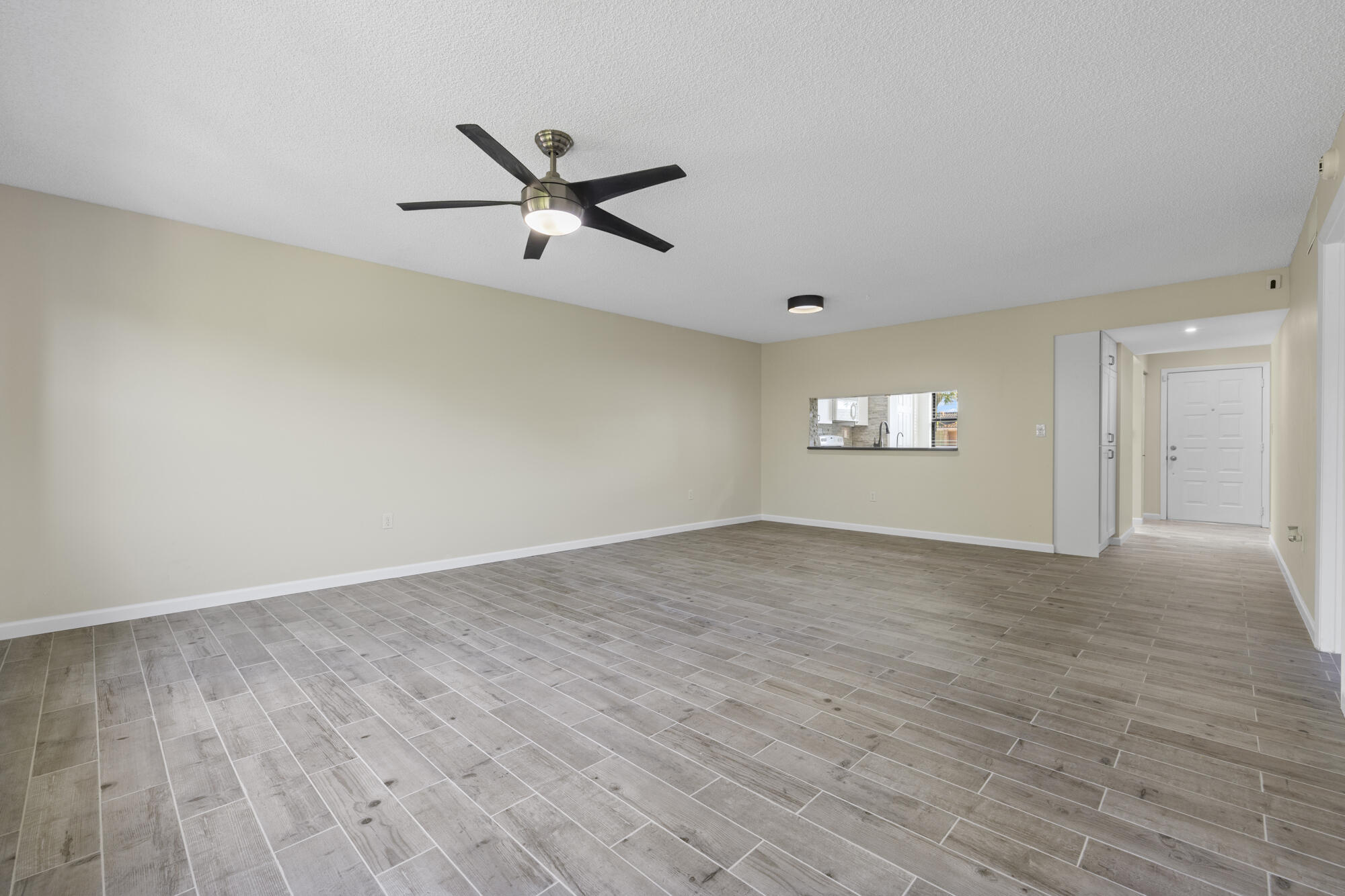 6670 Villa Sonrisa Drive 221