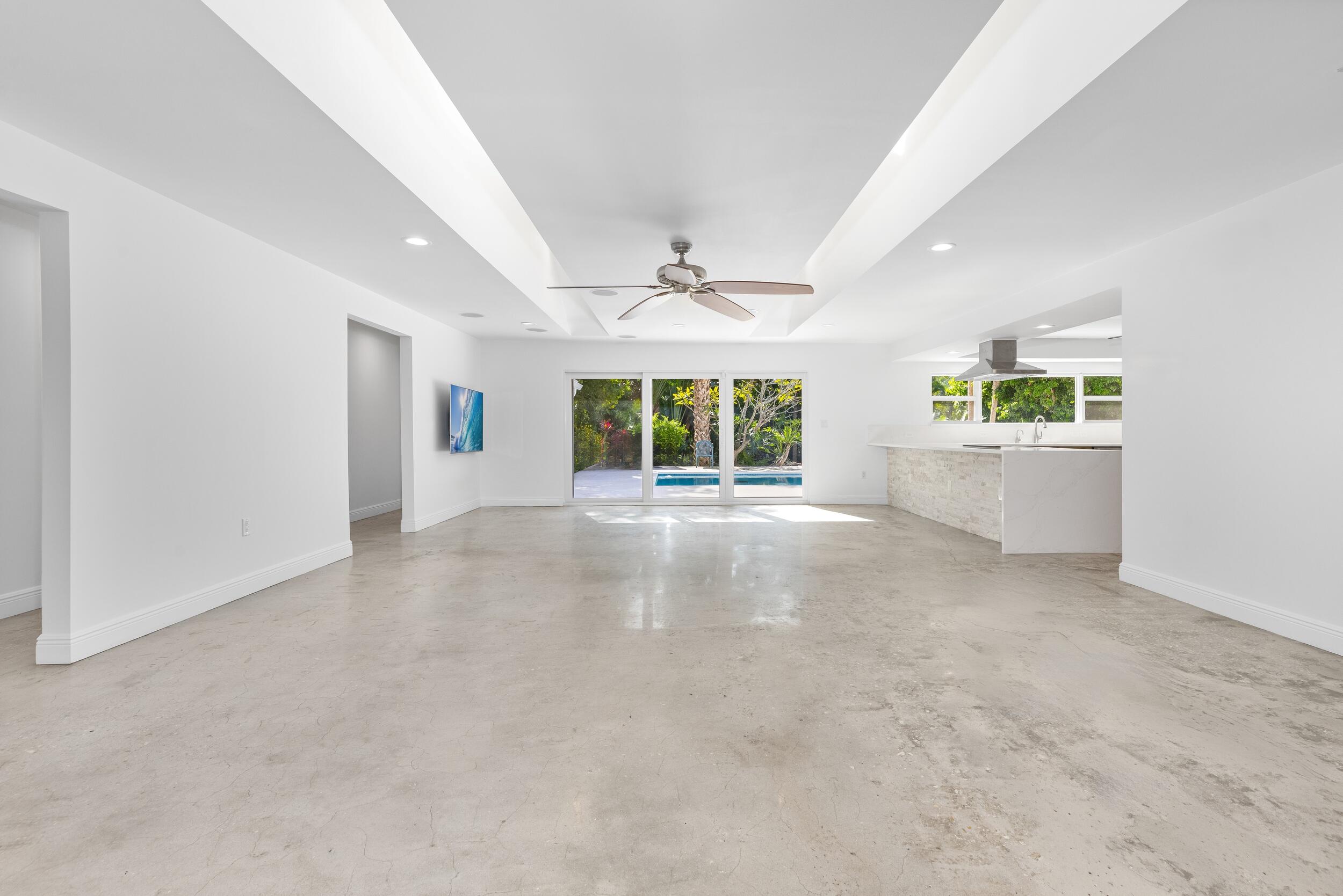 41 Coconut Lane
