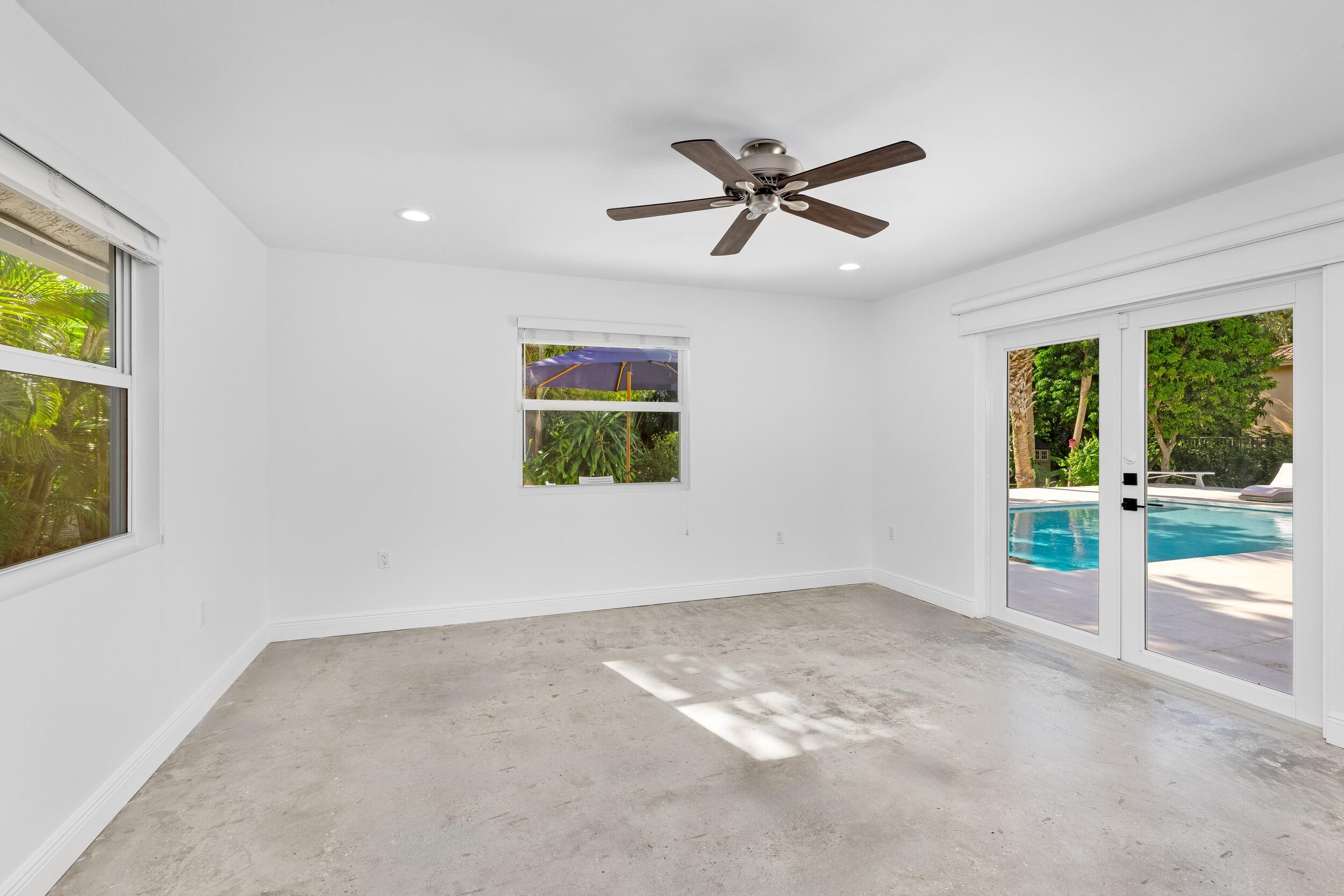 41 Coconut Lane
