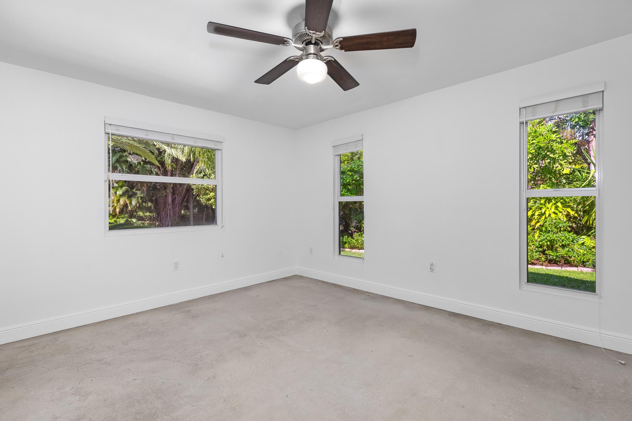 41 Coconut Lane