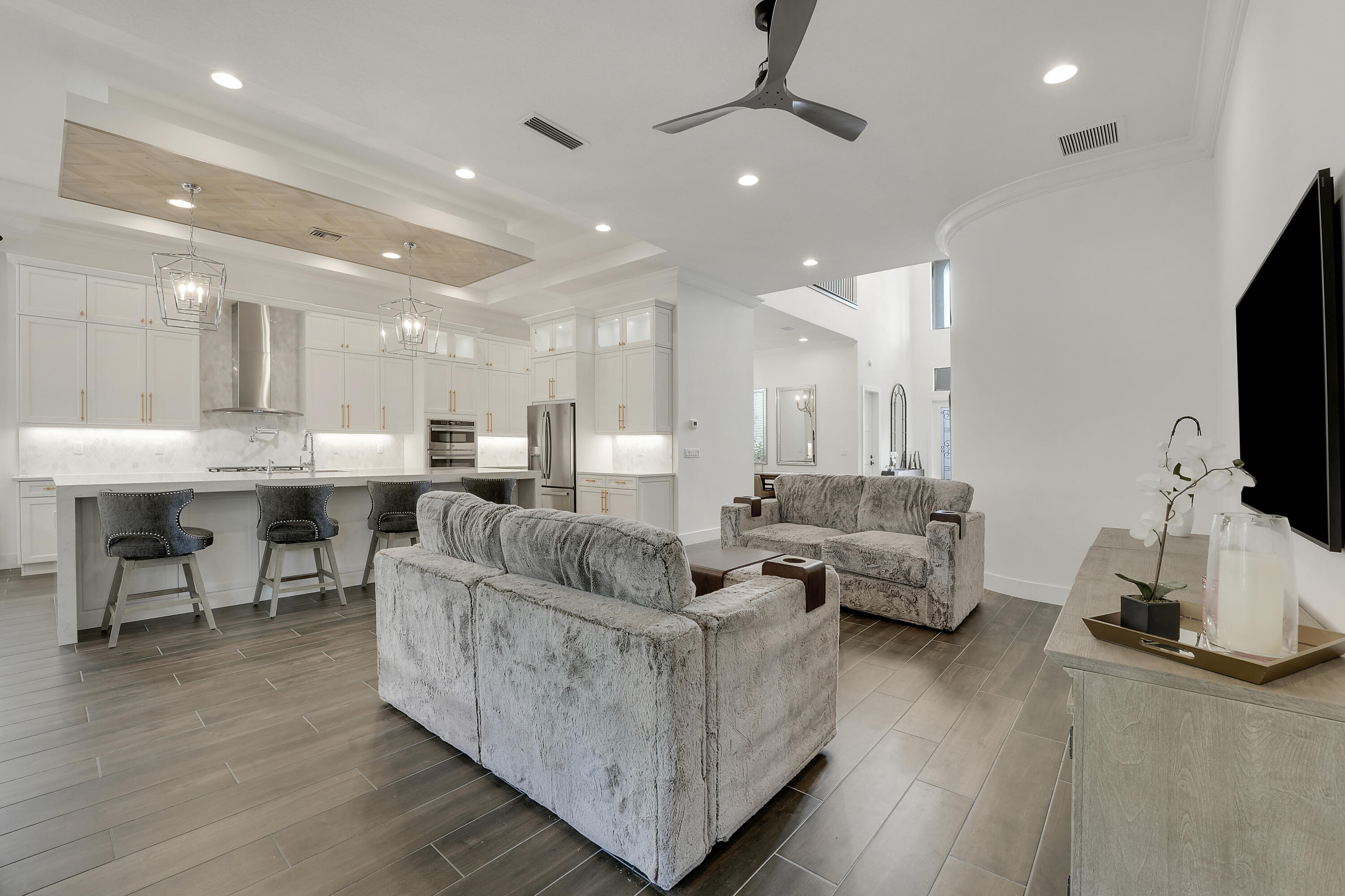 13448 Machiavelli Way