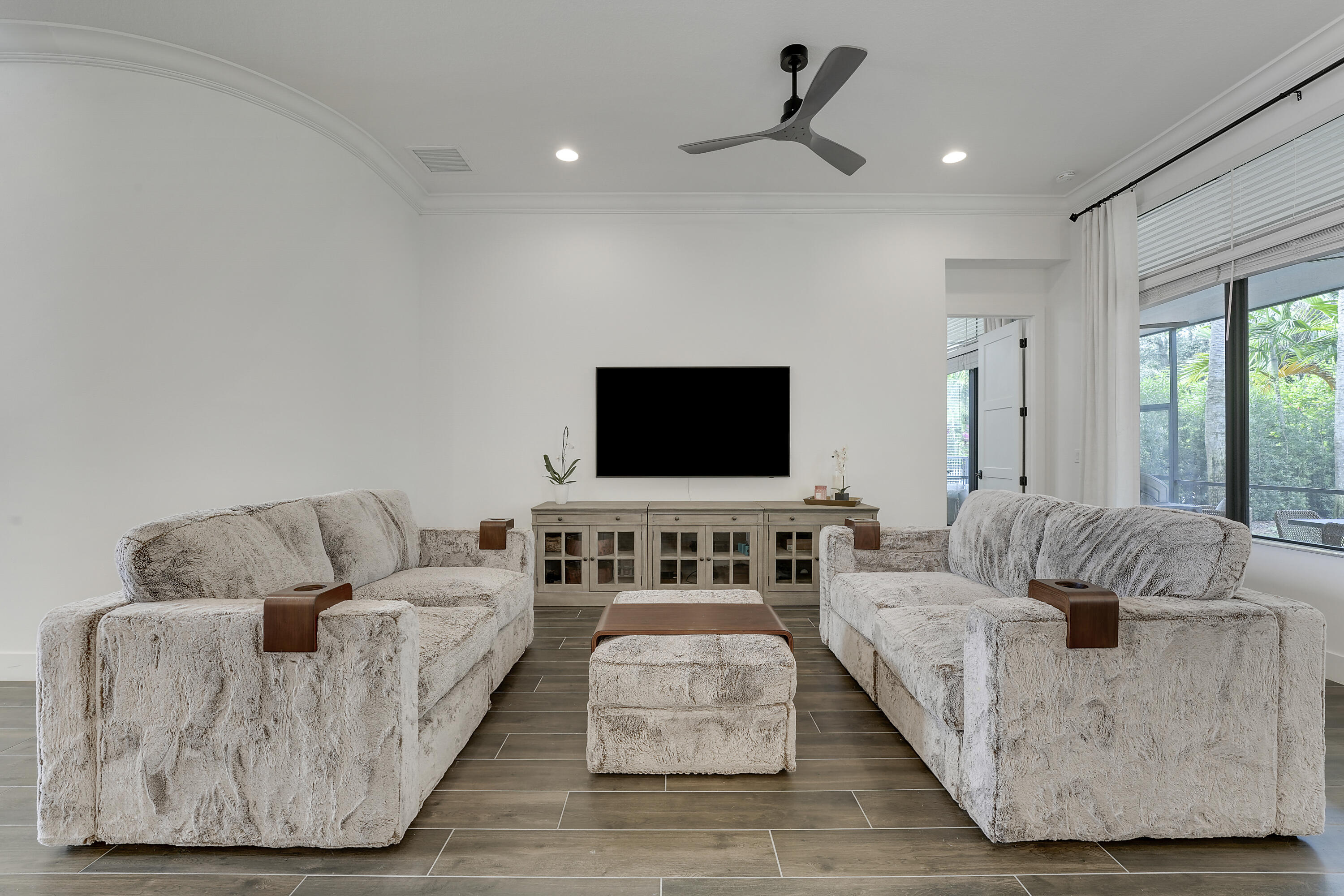 13448 Machiavelli Way